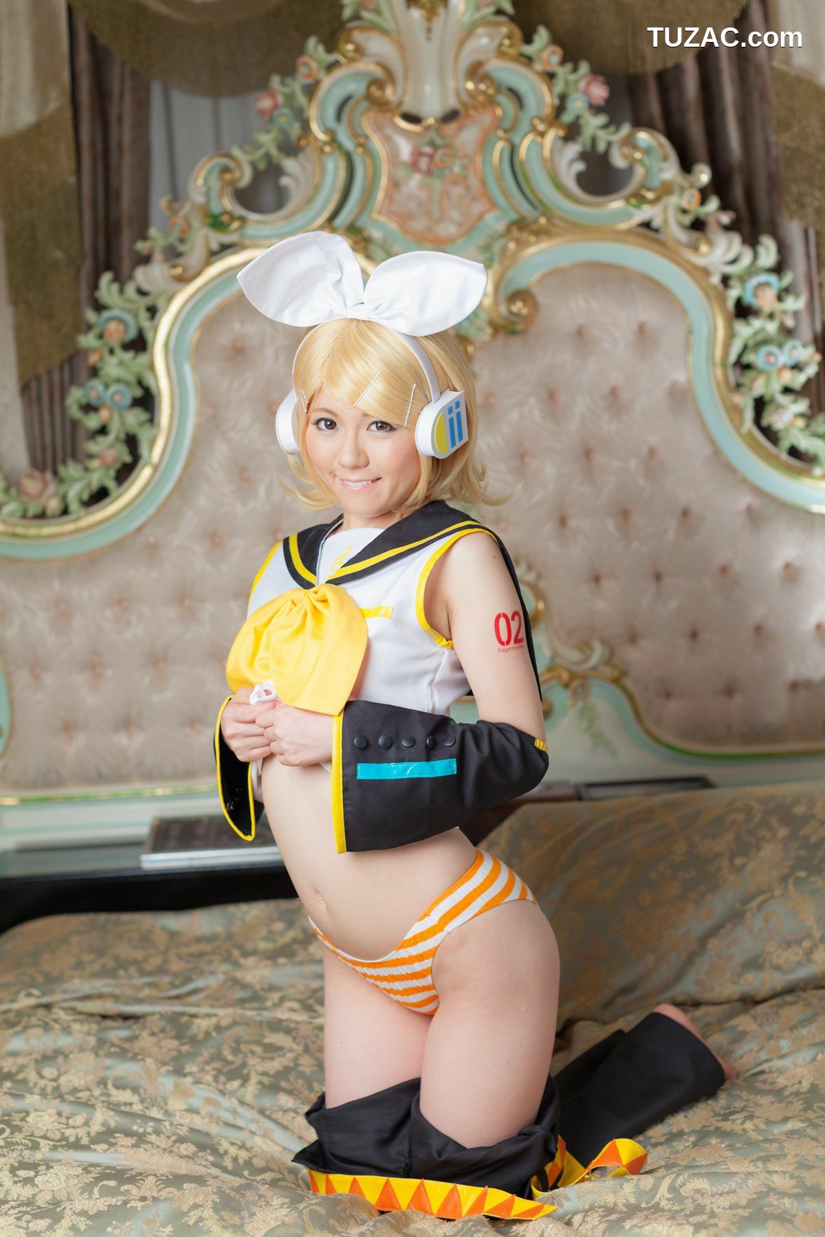 日本CosPlay_荒木まい (荒木麻衣) 《VOCALOID》Kagamine Rin(鏡音リン) 写真集[89P]