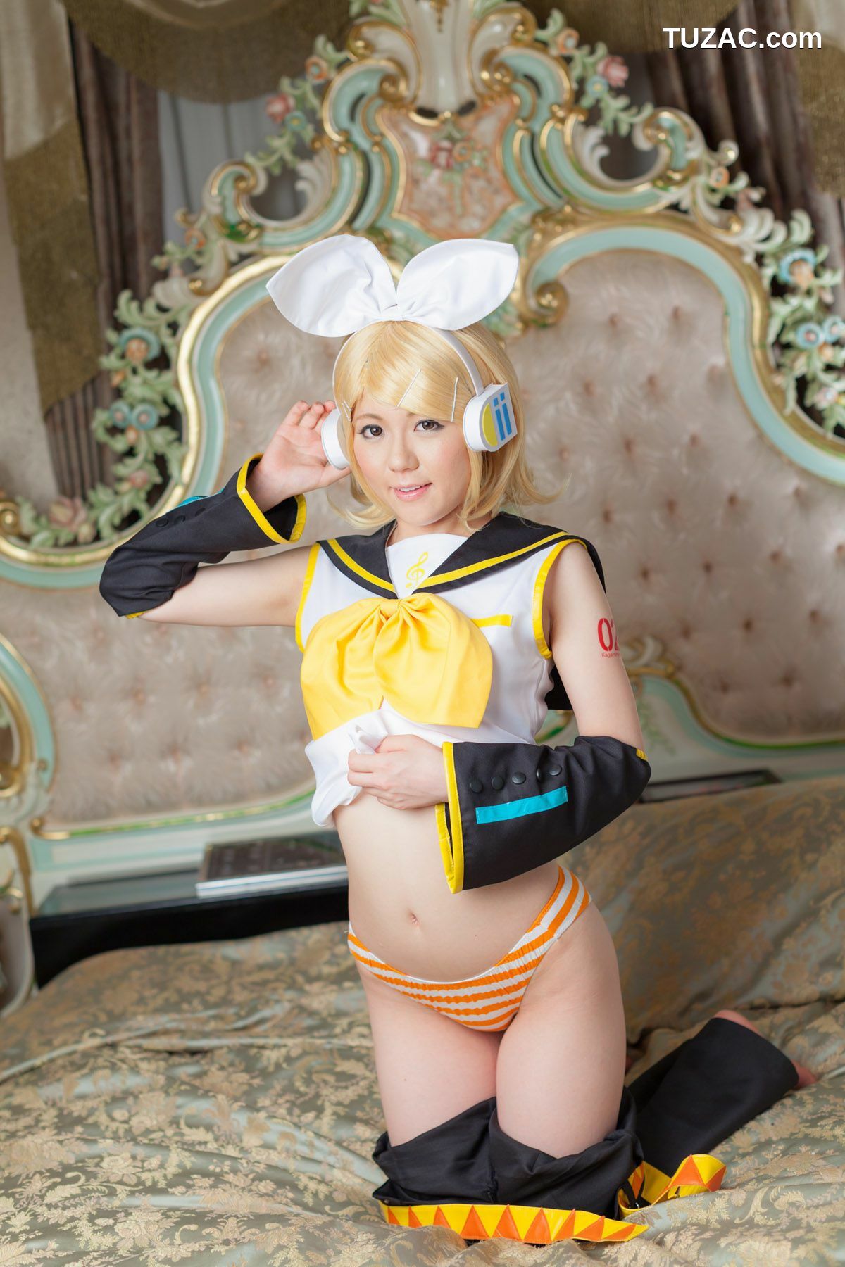 日本CosPlay_荒木まい (荒木麻衣) 《VOCALOID》Kagamine Rin(鏡音リン) 写真集[89P]