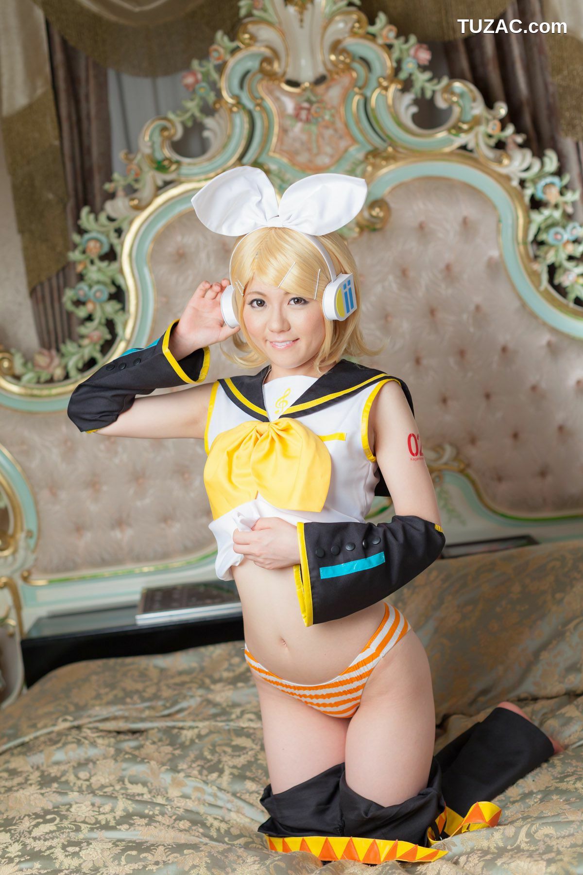 日本CosPlay_荒木まい (荒木麻衣) 《VOCALOID》Kagamine Rin(鏡音リン) 写真集[89P]