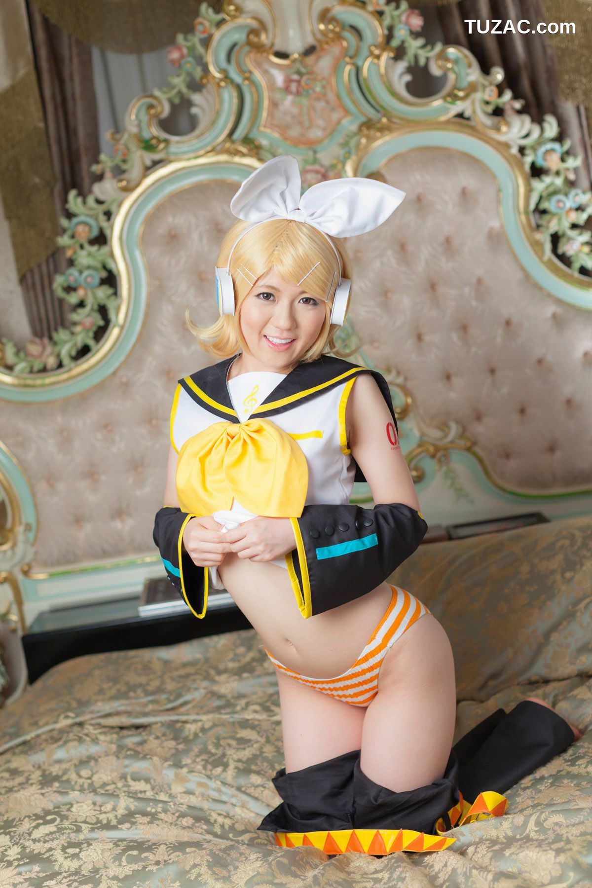 日本CosPlay_荒木まい (荒木麻衣) 《VOCALOID》Kagamine Rin(鏡音リン) 写真集[89P]