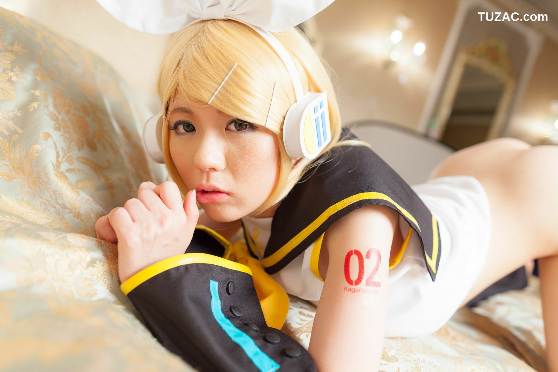 日本CosPlay_荒木まい (荒木麻衣) 《VOCALOID》Kagamine Rin(鏡音リン) 写真集[89P]