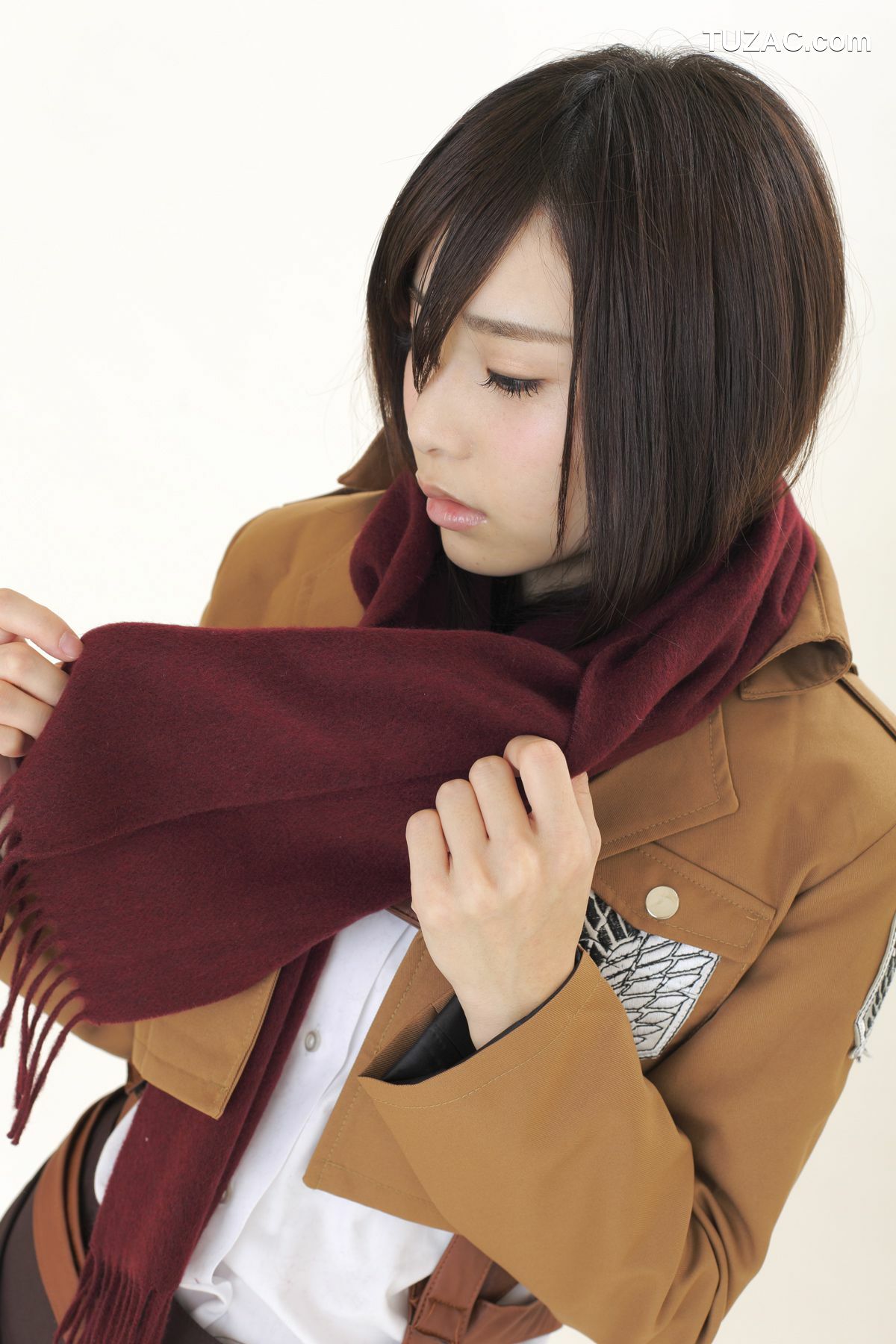 日本CosPlay_逢坂愛 《化物語》忍野忍 &amp; 《進撃の巨人》Mikasa Ackerman 写真集[100P]