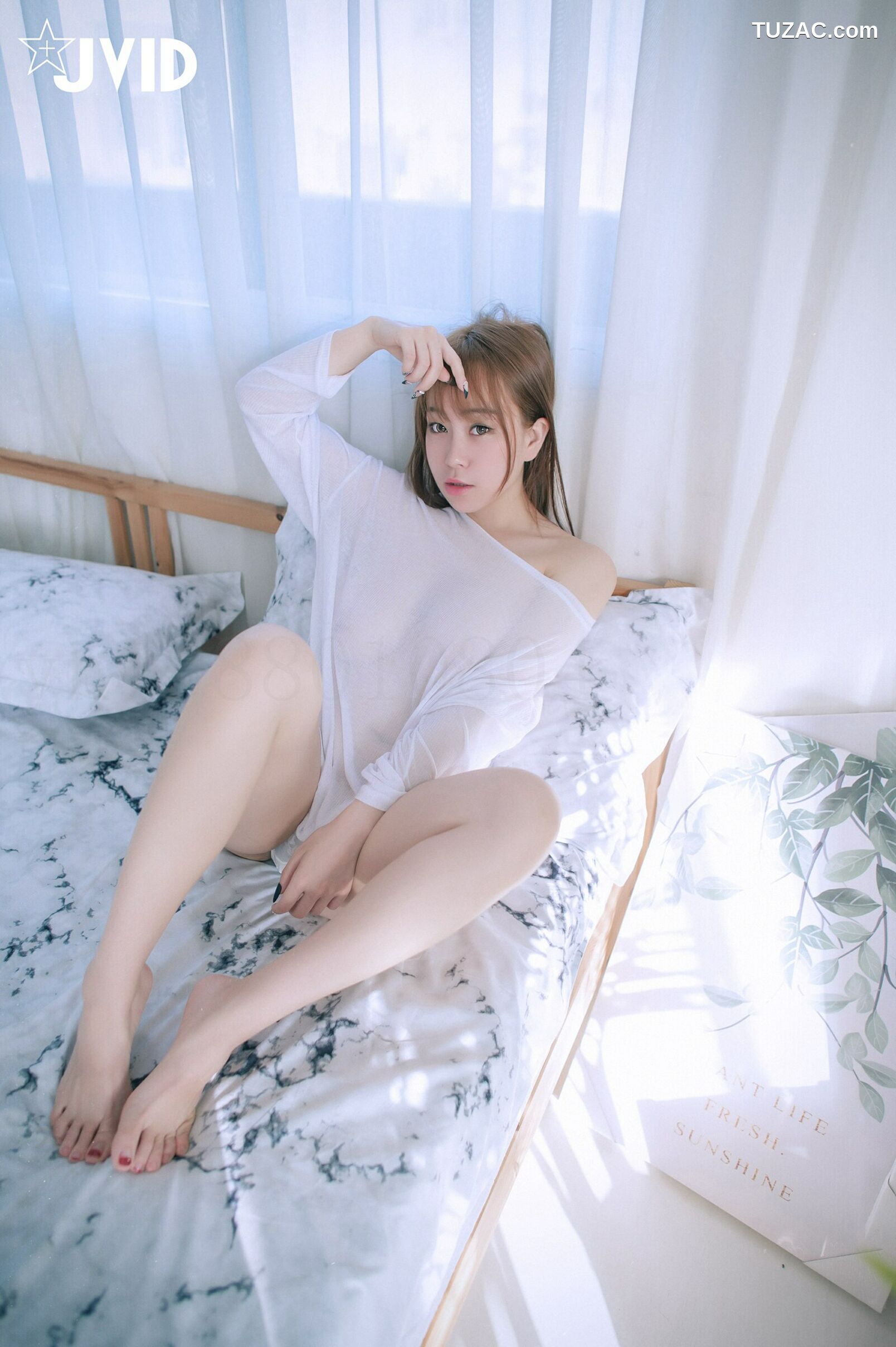 JVID-Julie藏獒-HCUP巨乳解禁