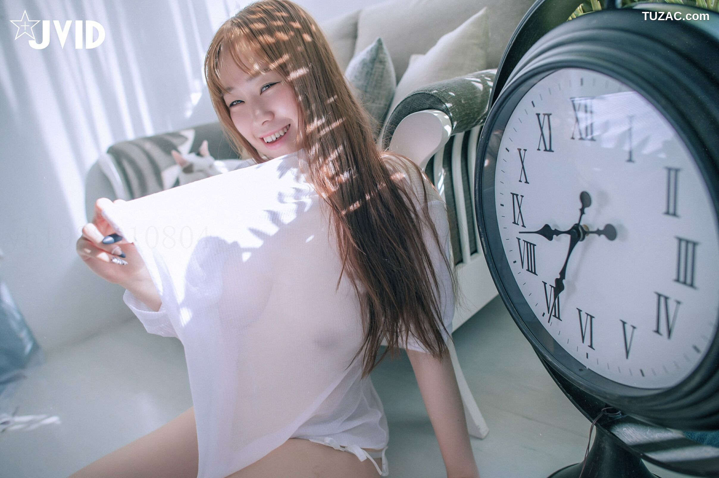 JVID-Julie藏獒-HCUP巨乳解禁