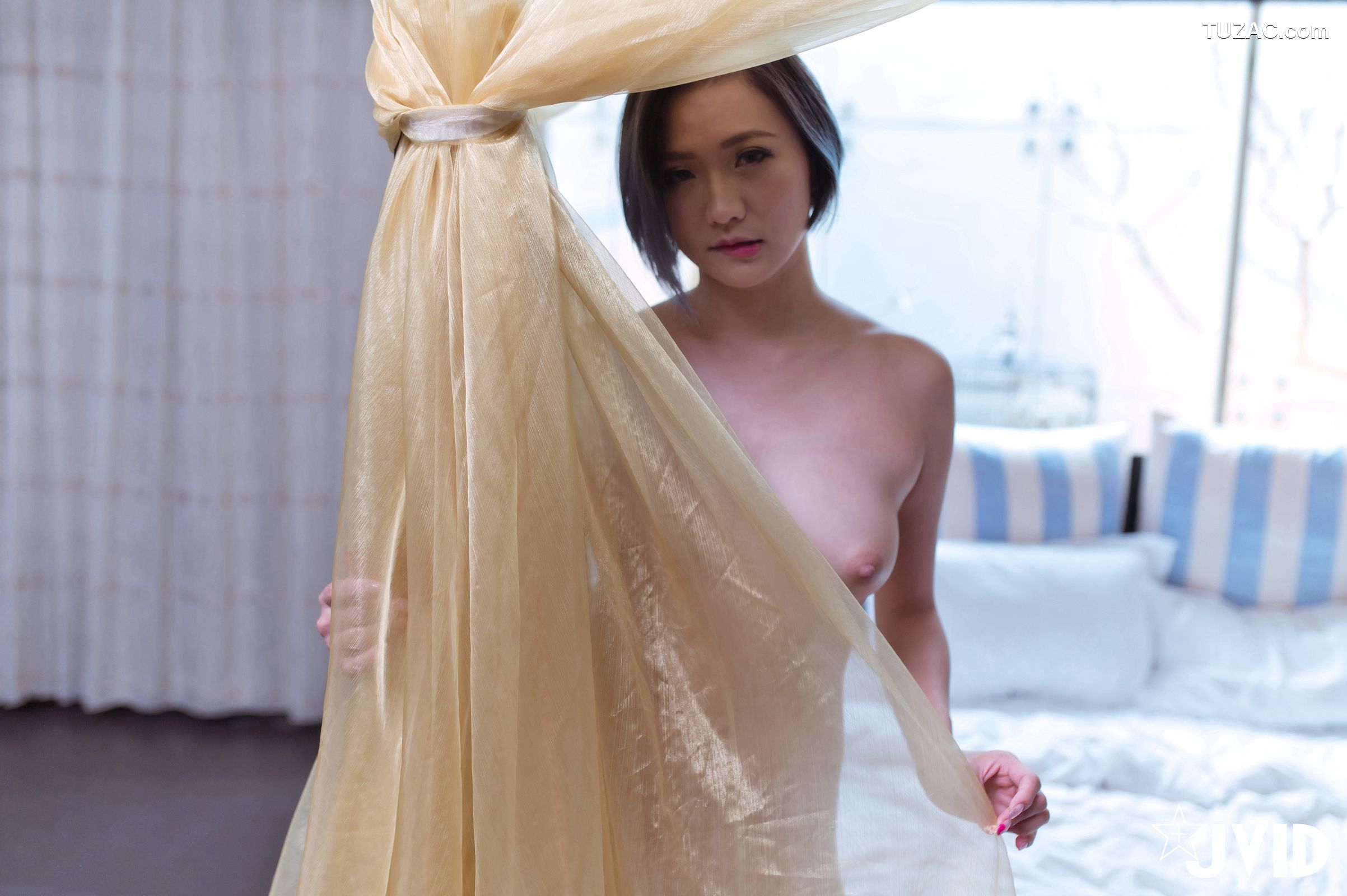 JVID-Mio-为什么水里总是有白白的悬浮物-2020.10.09