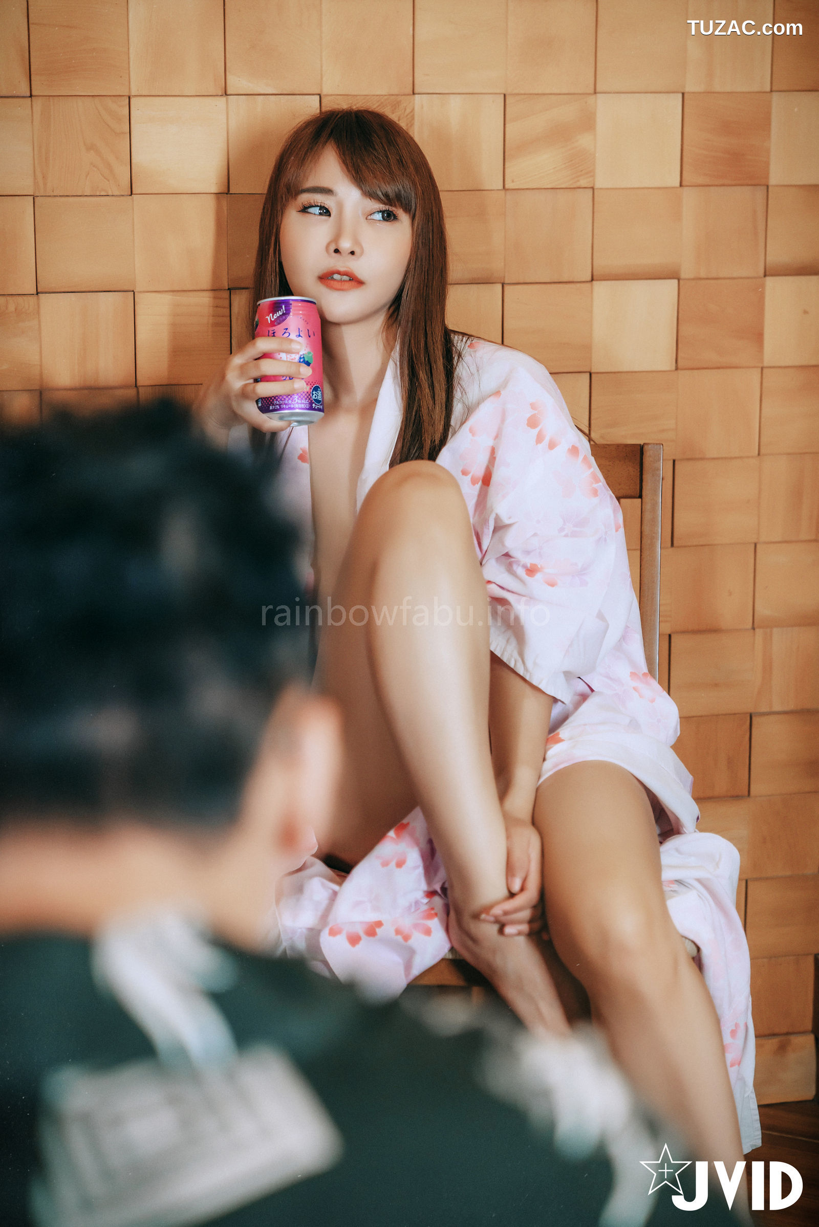 JVID-乐乐-于心-学长帮学妹庆祝毕业-温泉淫乱-watermark-2022.12.22