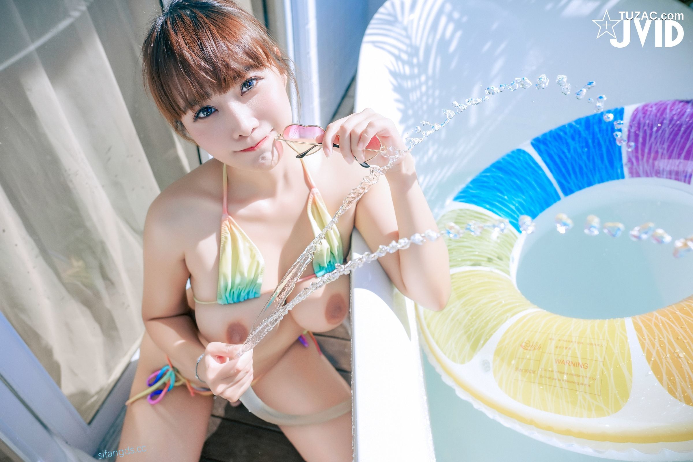 JVID-乐乐-去年大受好評的陽臺城市