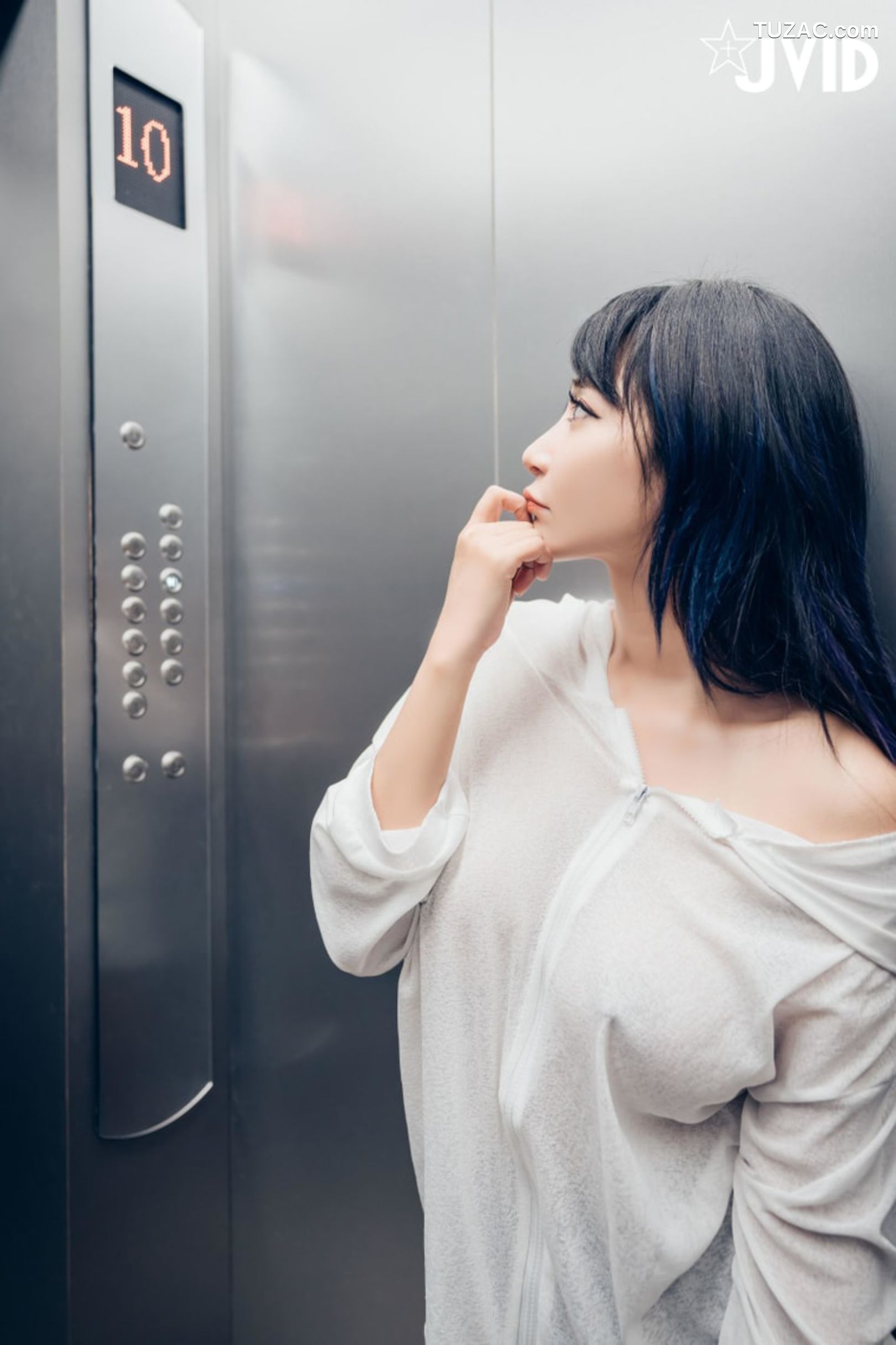 JVID-乐乐-电梯紧急停止-18禁