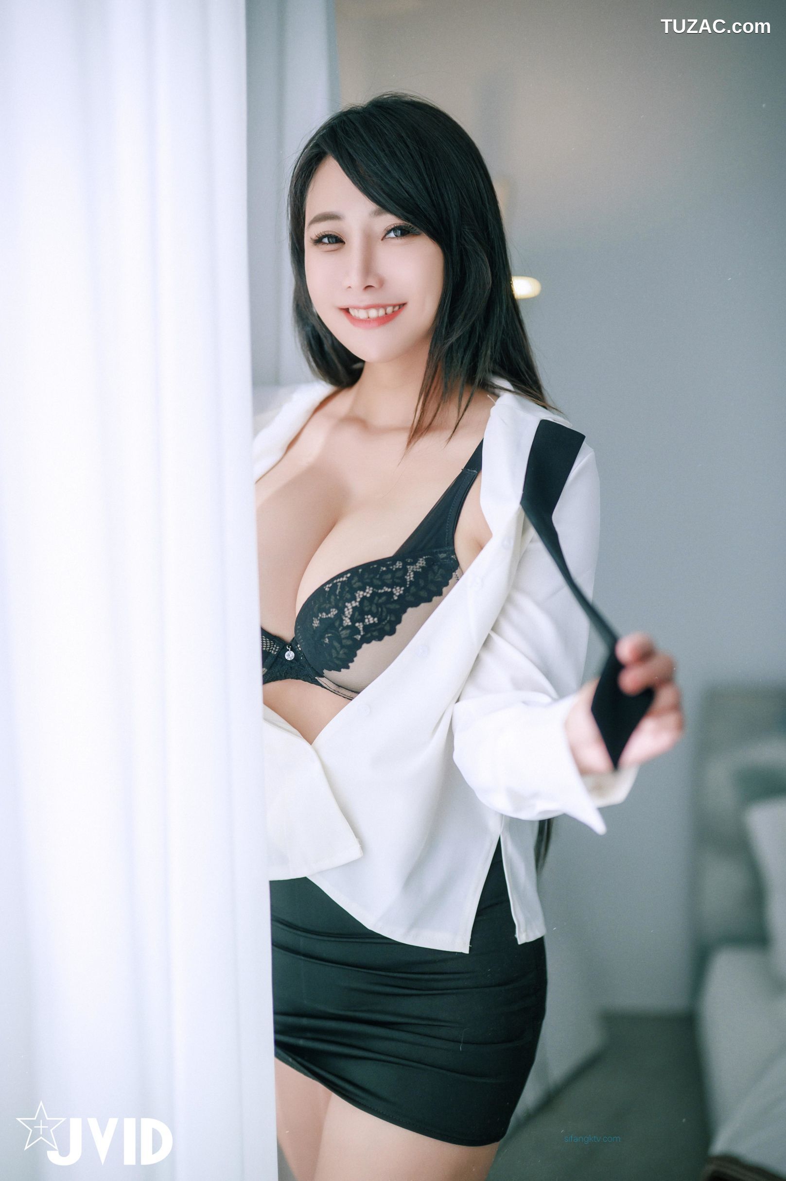 JVID-乐乐-秘书制服巨乳OL与房东-究极蜜桃臀-2月活动限定大尺度