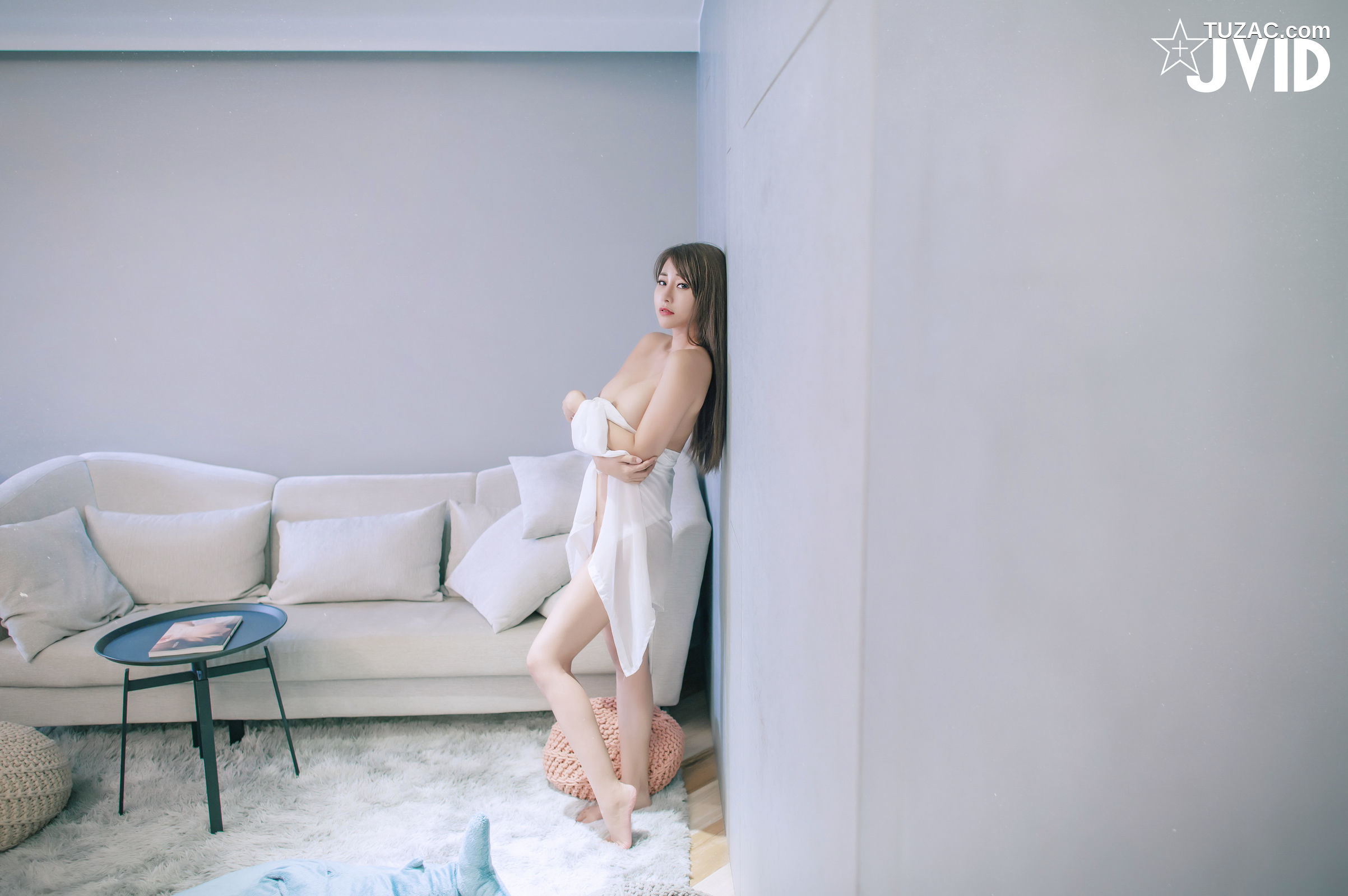 JVID-乐乐-裸体围裙-逆天曼妙身材極品一線天白虎美穴
