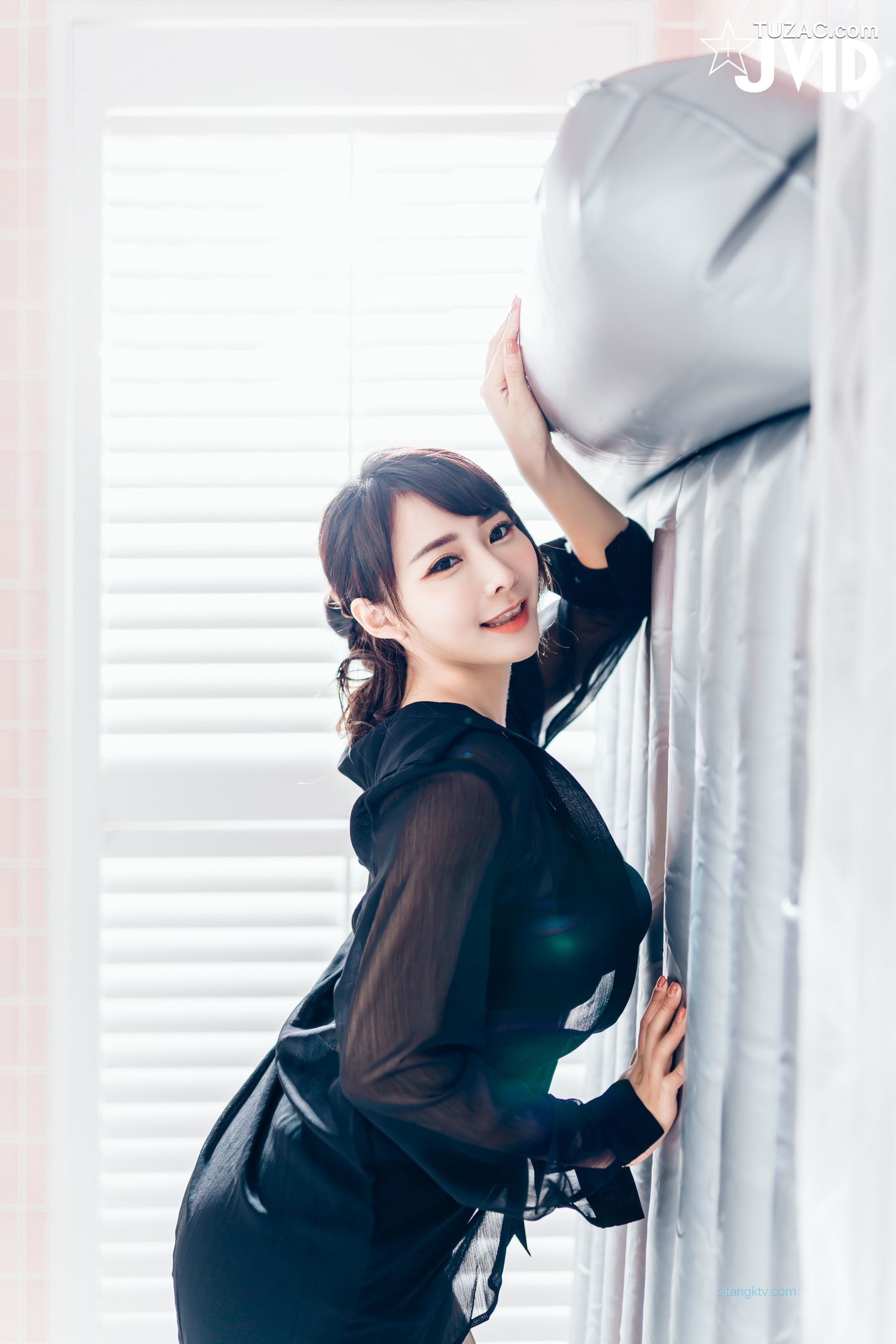 JVID-乐乐-飘飘-上司新人下属-黑丝终极奥义