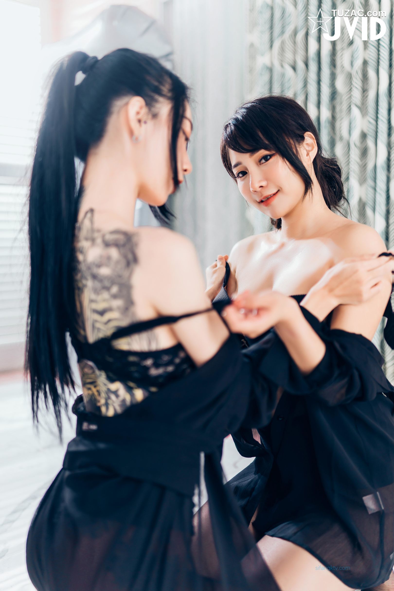 JVID-乐乐-飘飘-上司新人下属-黑丝终极奥义