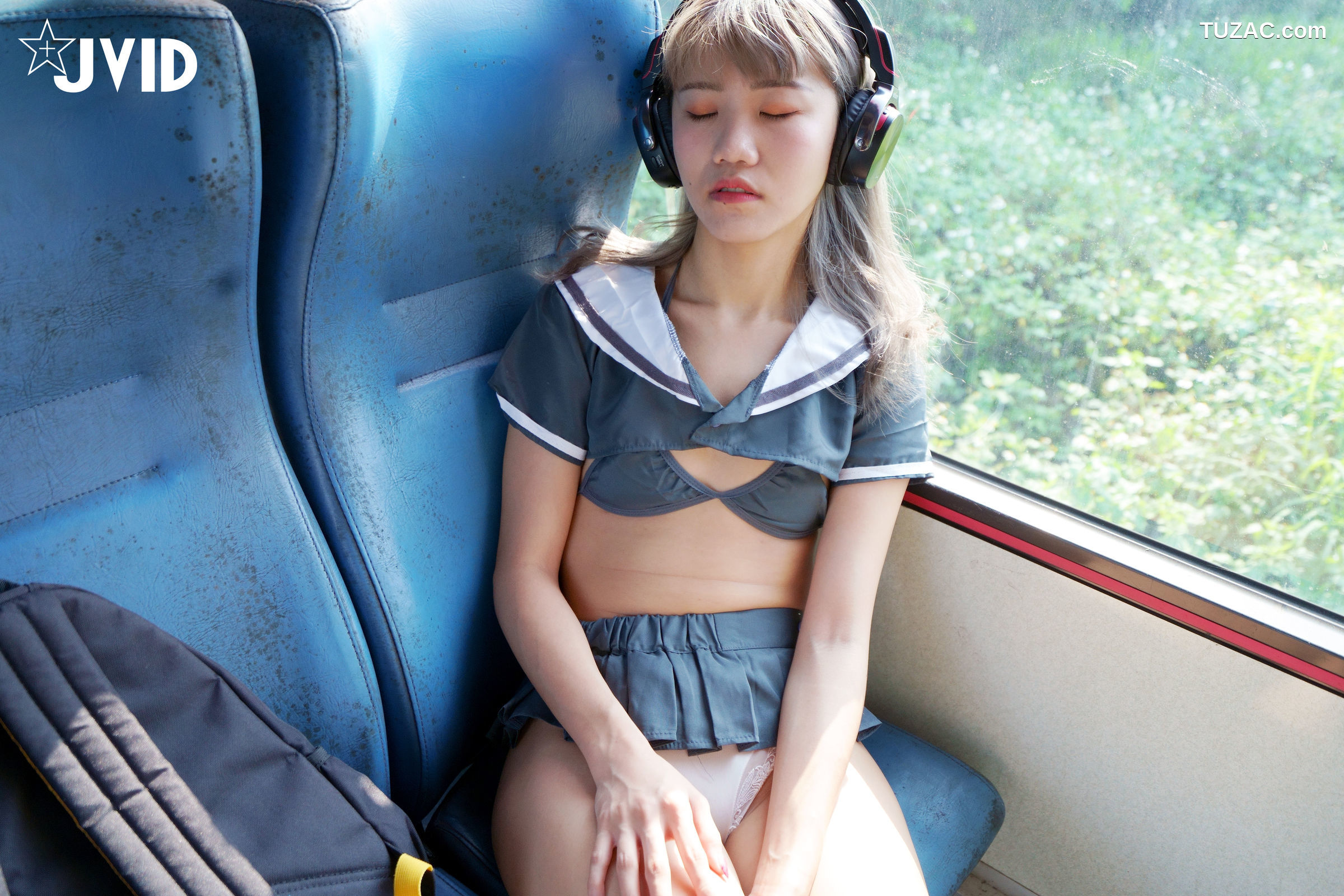 JVID-伊芙蝶-真实-公车上处女丧失回忆录-2021.06.25