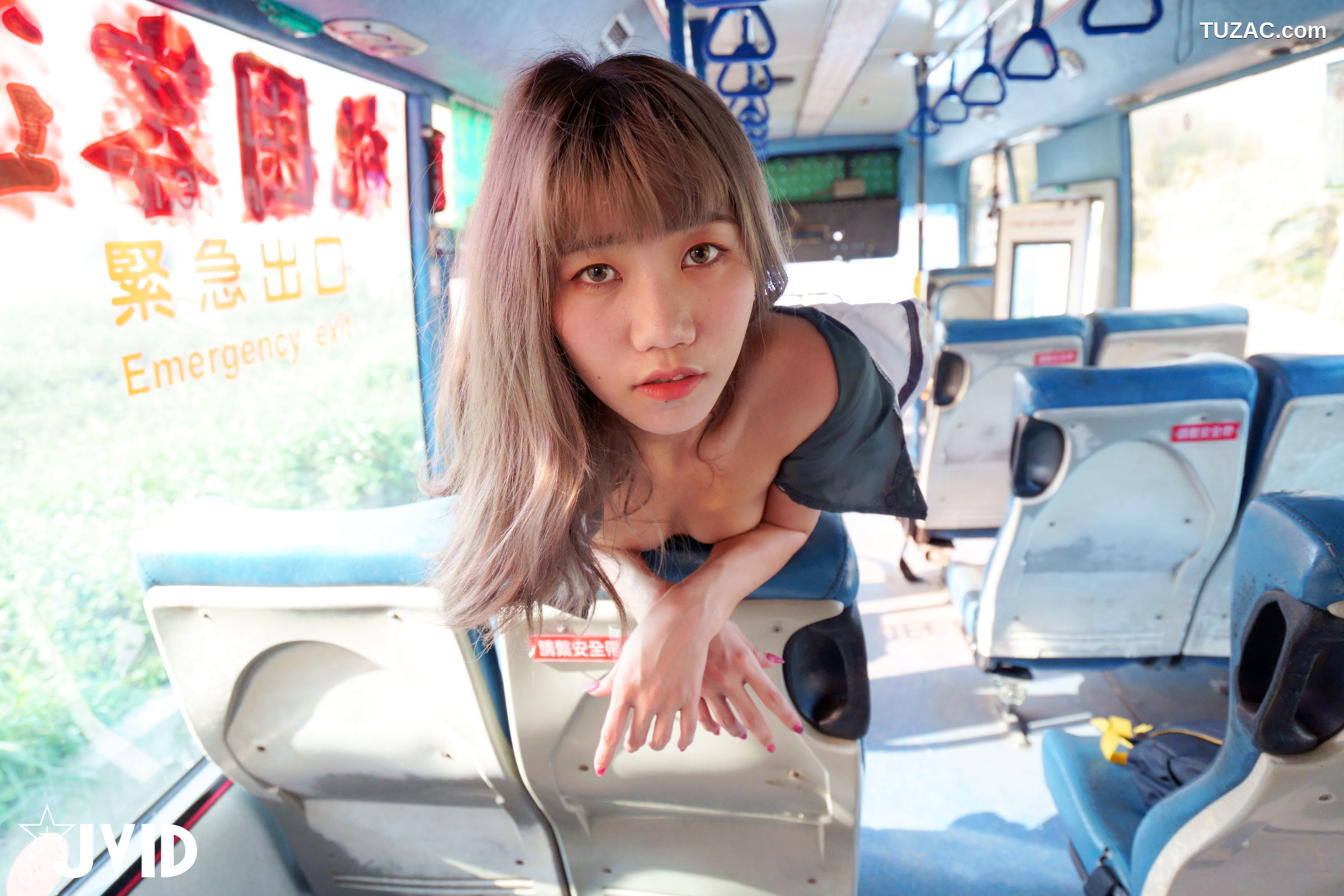 JVID-伊芙蝶-真实-公车上处女丧失回忆录-2021.06.25