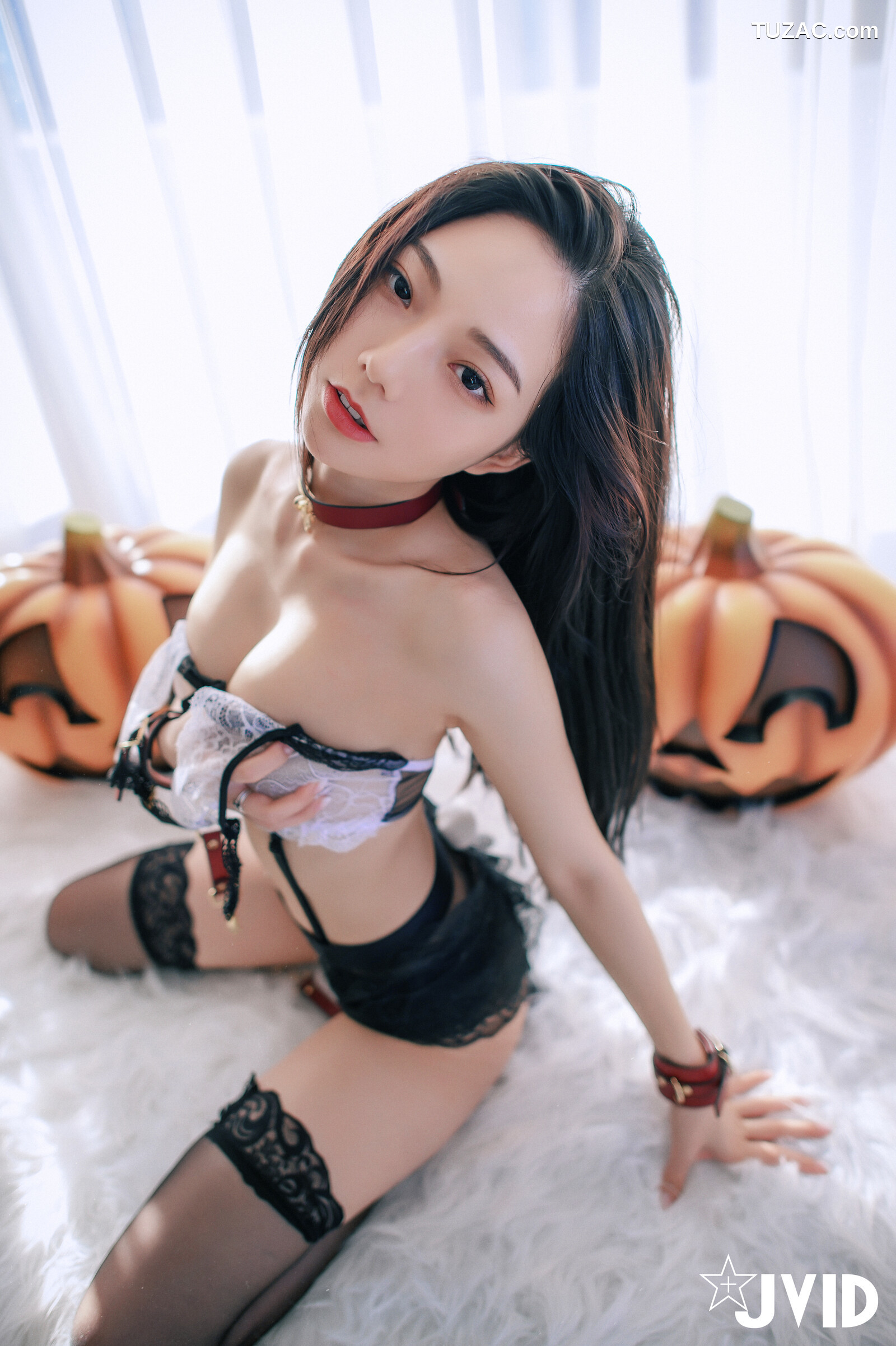 JVID-啾啾-万圣节特辑-Halloween-Special-Is-Wonderful-First-Time-Demon-2022.10.28