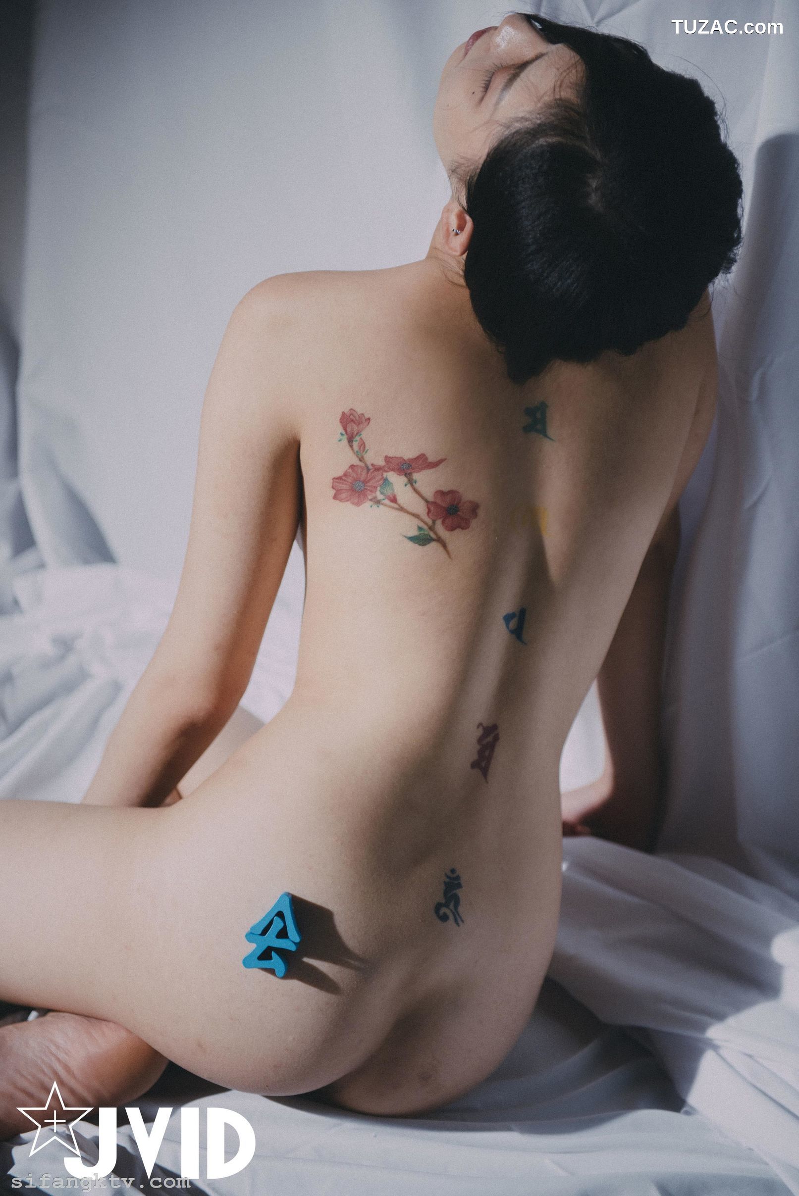 JVID-夏暮光-老師-教教我好嗎-上空露點-月刊写真23-2019.08.06