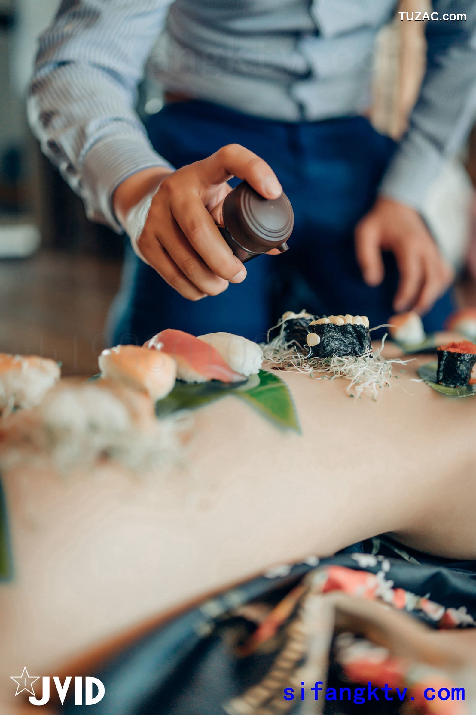 JVID-妍妍-女体盛宴-裸體廚娘-這樣玩食物對嗎-2021.05.09