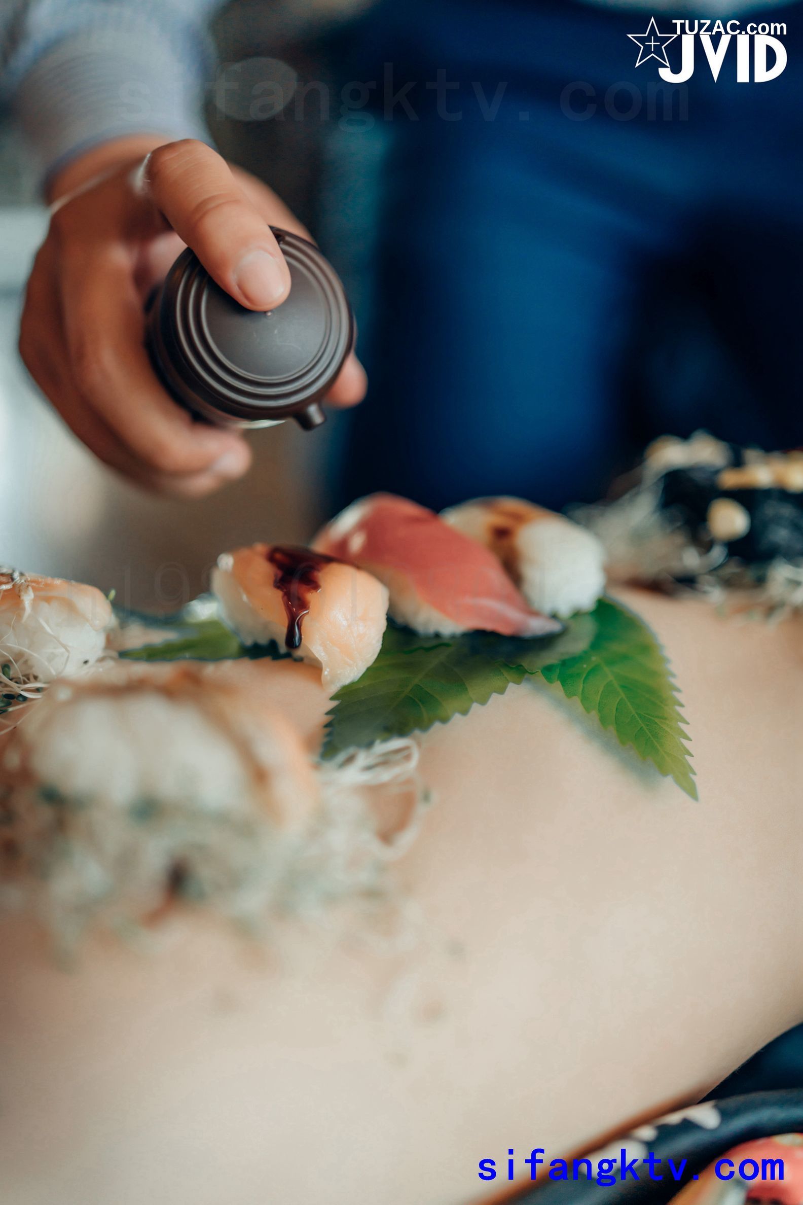 JVID-妍妍-女体盛宴-裸體廚娘-這樣玩食物對嗎-2021.05.09