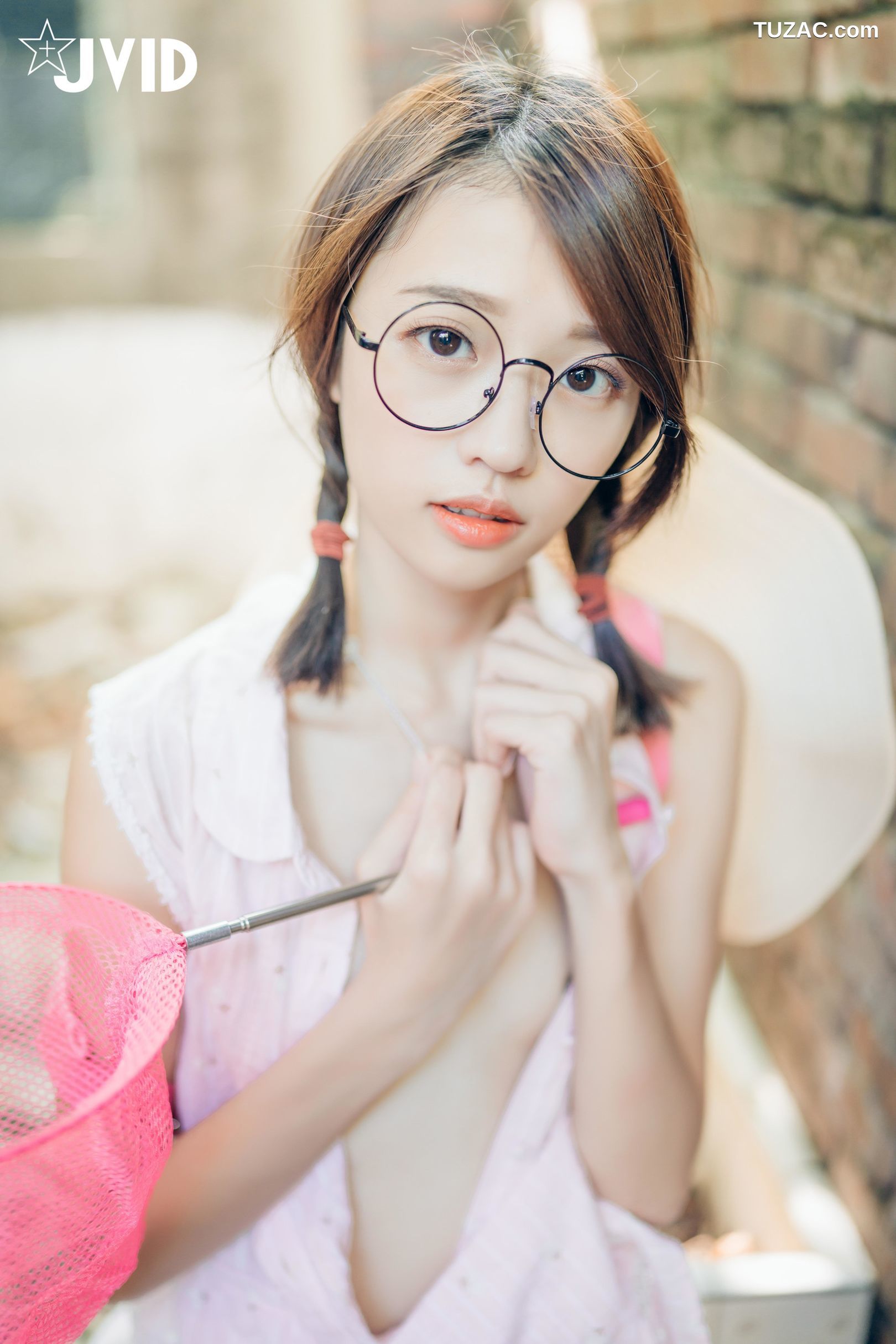 JVID-妍妍-抓精虫的小女孩-No.565