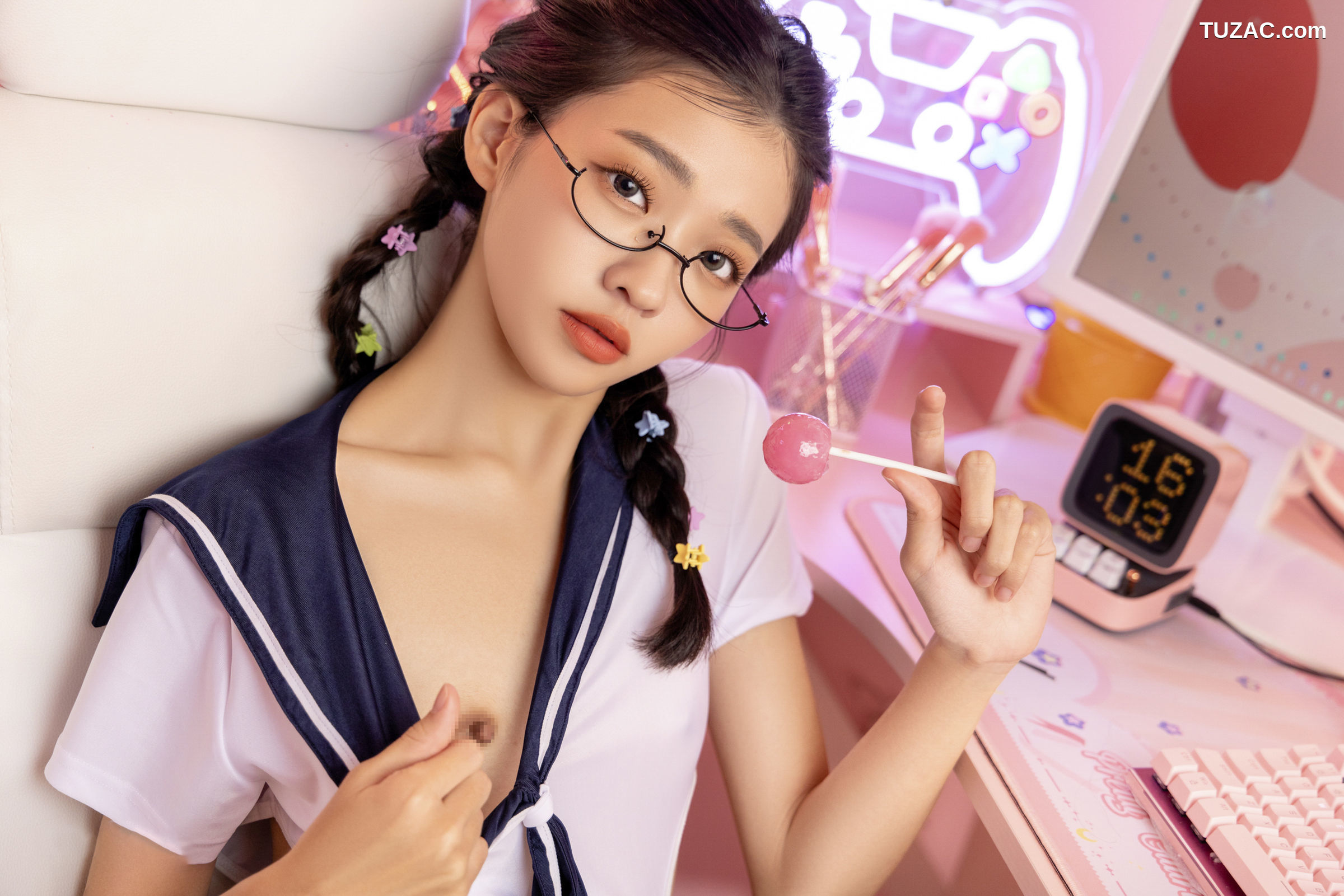 JVID-妍妍-电竞少女-超可愛微乳美少女-第一次的性感開發-Exploring-the-secret-of-body-in-adolescence-JVID月刊写真201-2023.01.12