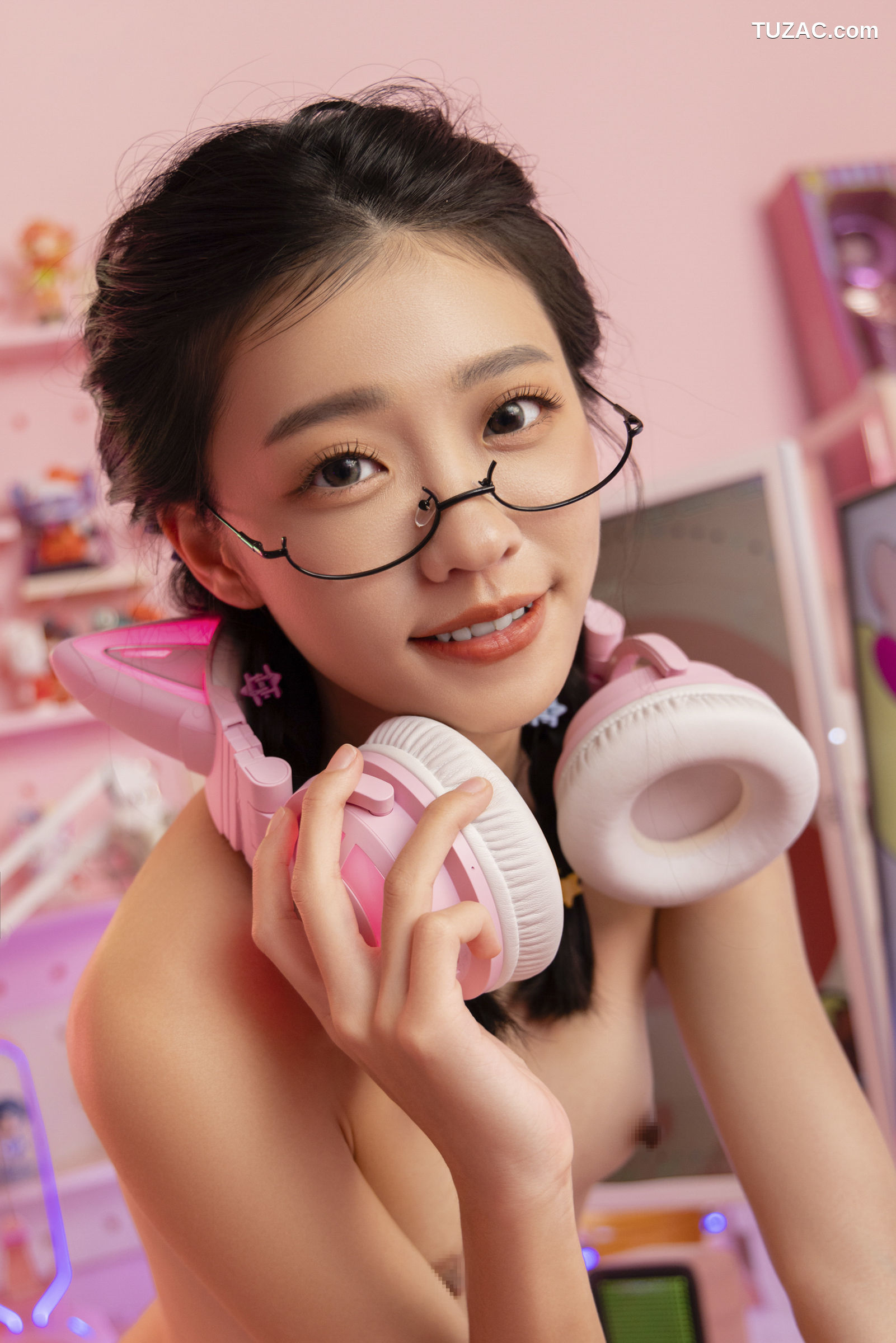 JVID-妍妍-电竞少女-超可愛微乳美少女-第一次的性感開發-Exploring-the-secret-of-body-in-adolescence-JVID月刊写真201-2023.01.12