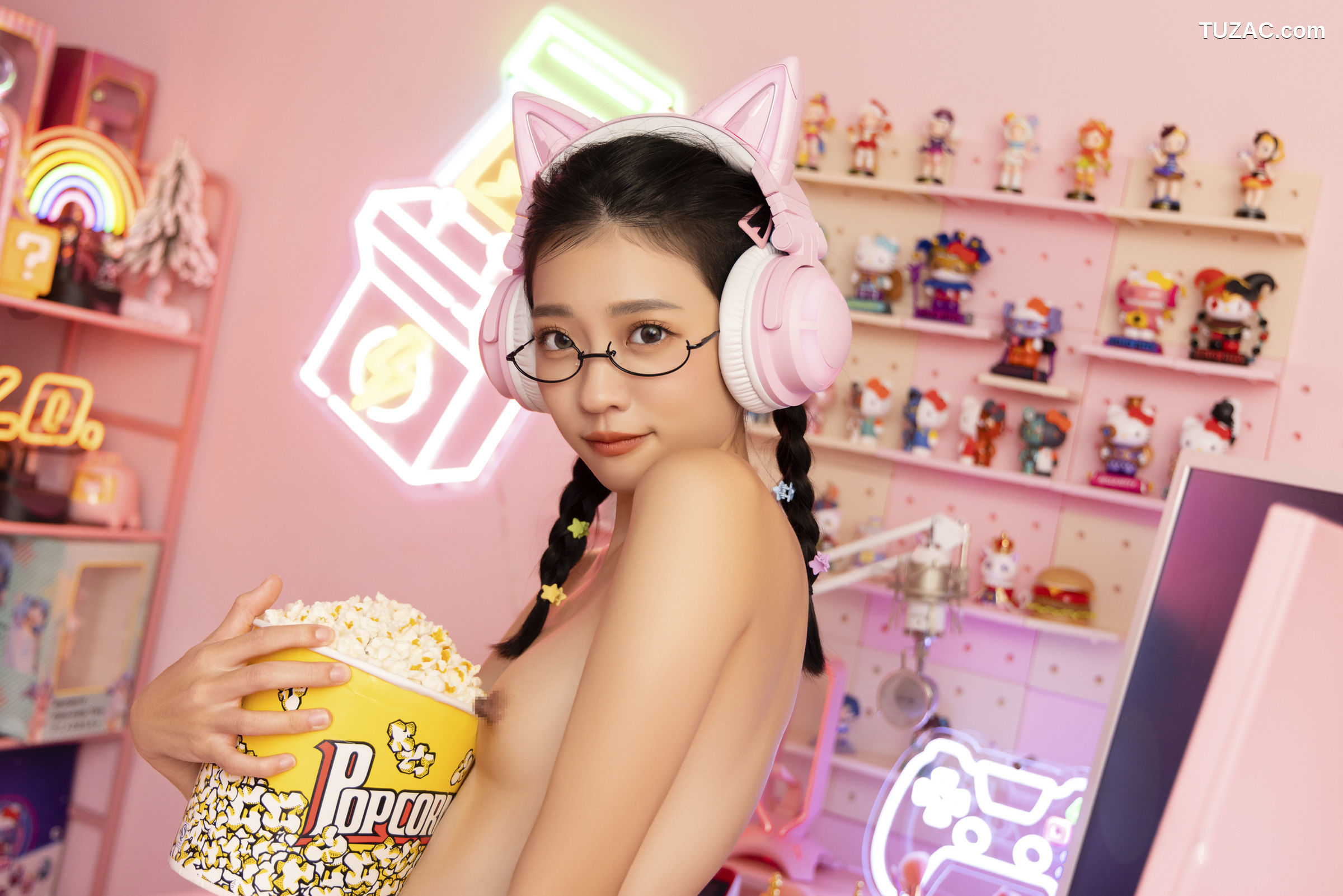 JVID-妍妍-电竞少女-超可愛微乳美少女-第一次的性感開發-Exploring-the-secret-of-body-in-adolescence-JVID月刊写真201-2023.01.12