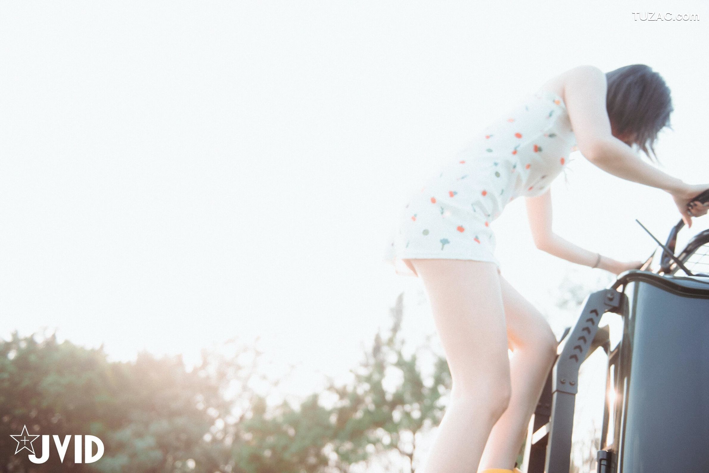 JVID-果寶寶-和你一起趣露營