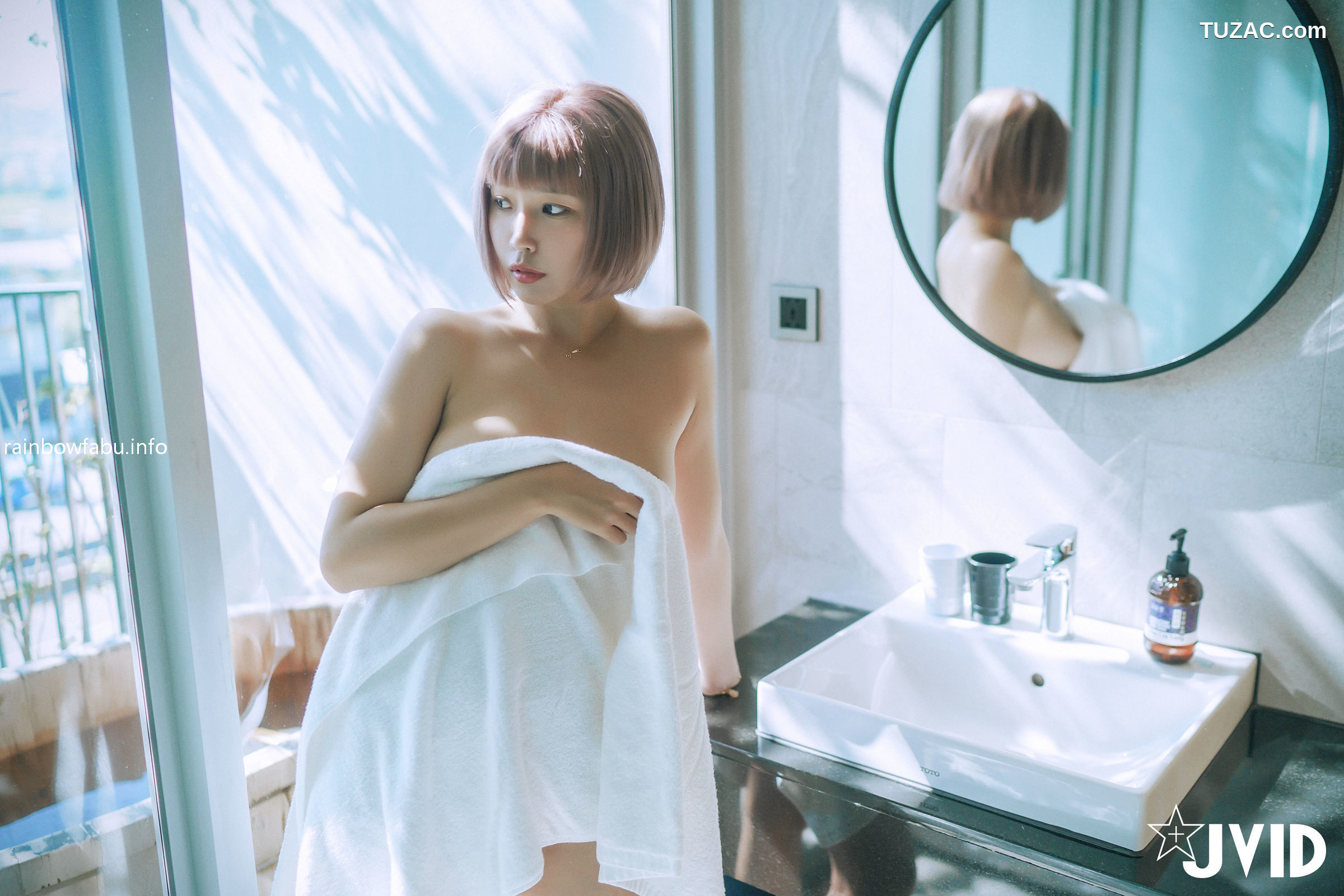 JVID-果寶寶-未曾谋面的网恋小女友