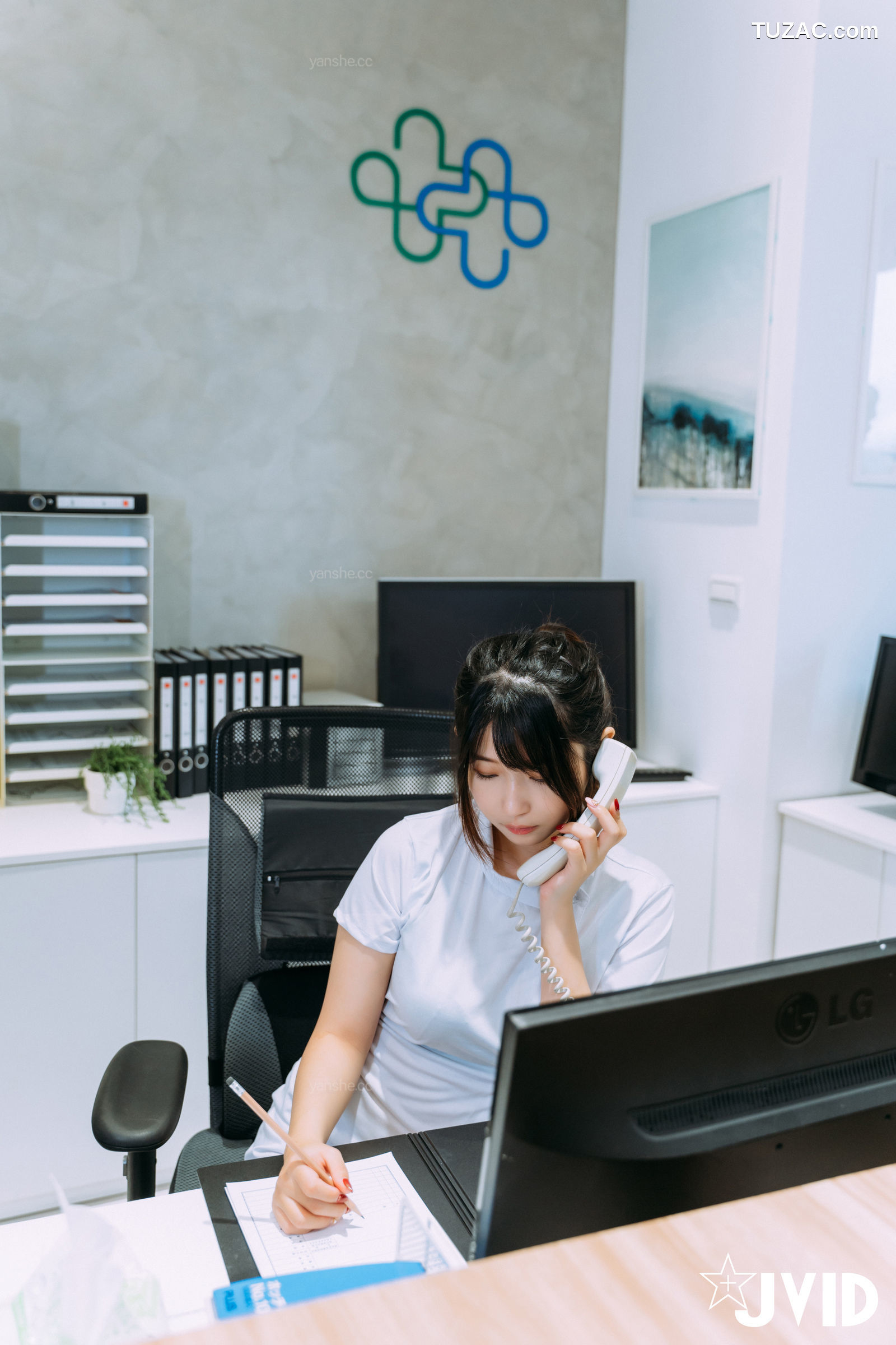 JVID-肉包Mini-白金-性处理专门病栋-痴女护理师性感-专门帮累积性欲的患者提供口交的治疗服务-2021.09.15