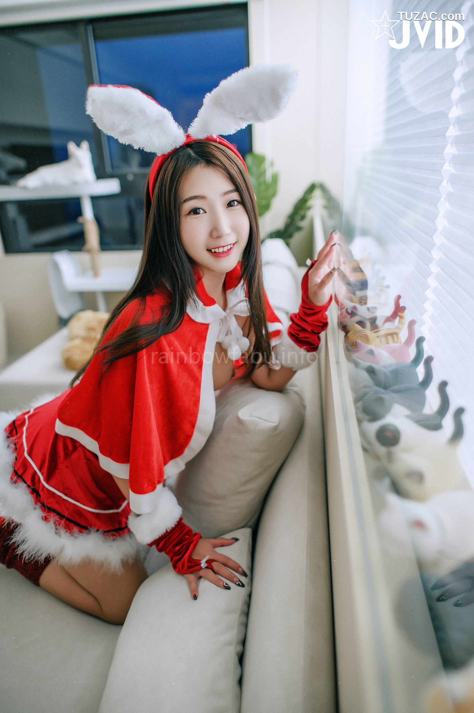 JVID-肉包Mini-邻家の美乳少女来送圣诞礼物-2022.12.24