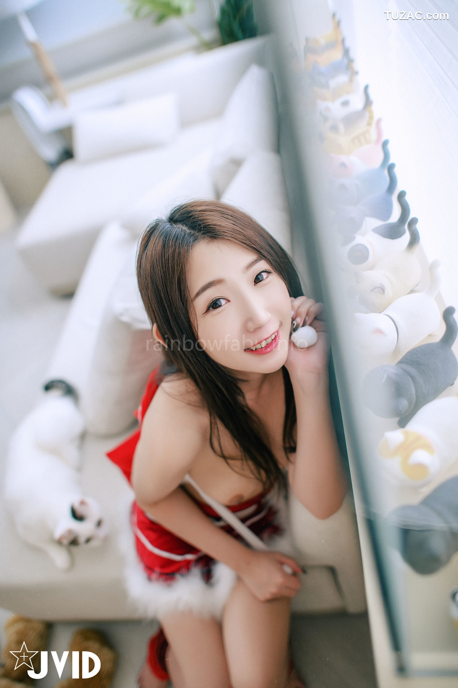 JVID-肉包Mini-邻家の美乳少女来送圣诞礼物-2022.12.24
