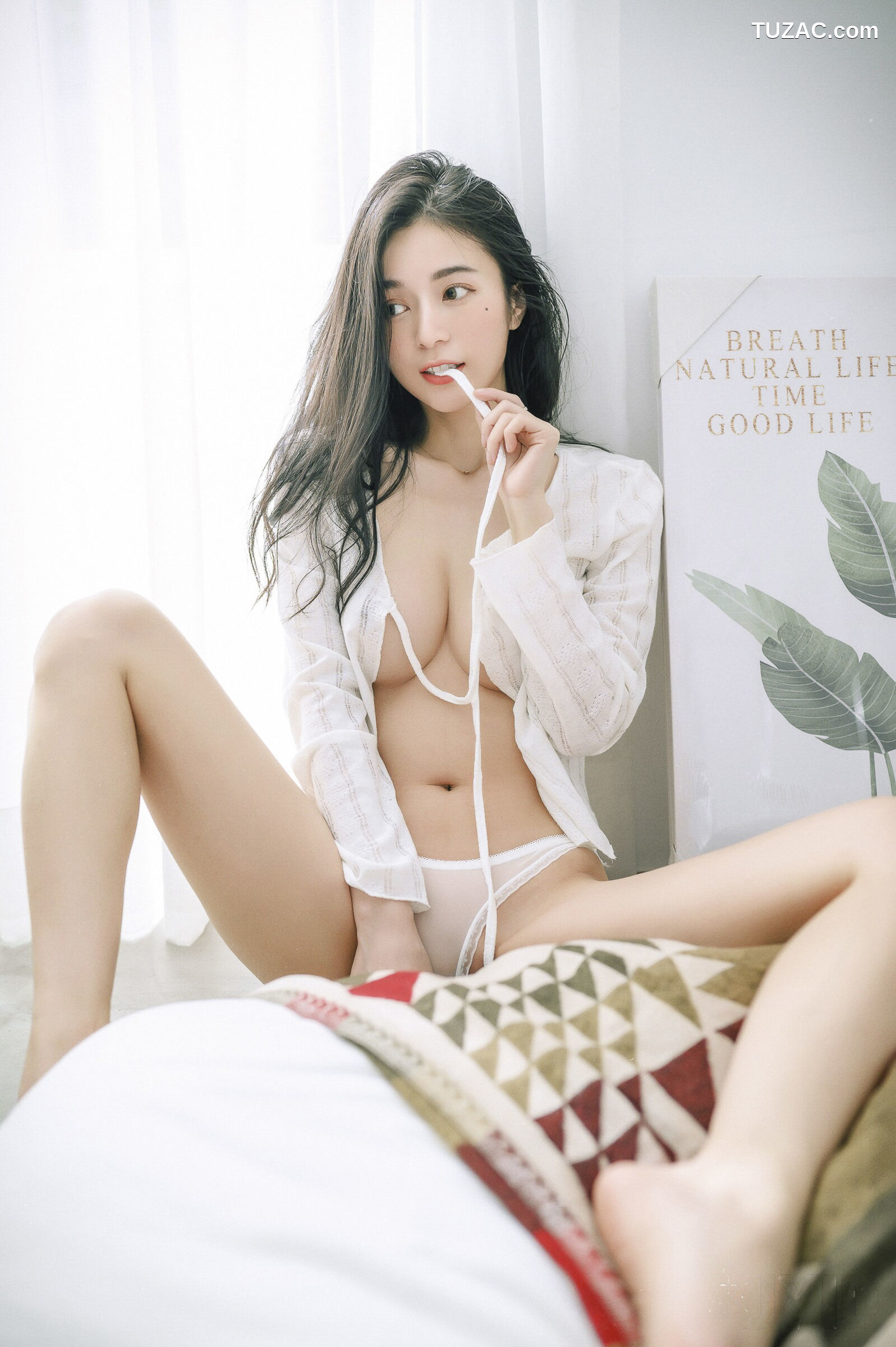 JVID-辰辰-仙女下凡玩游戏输了成为任你使唤让你舒服的一日女友-2022.01.06