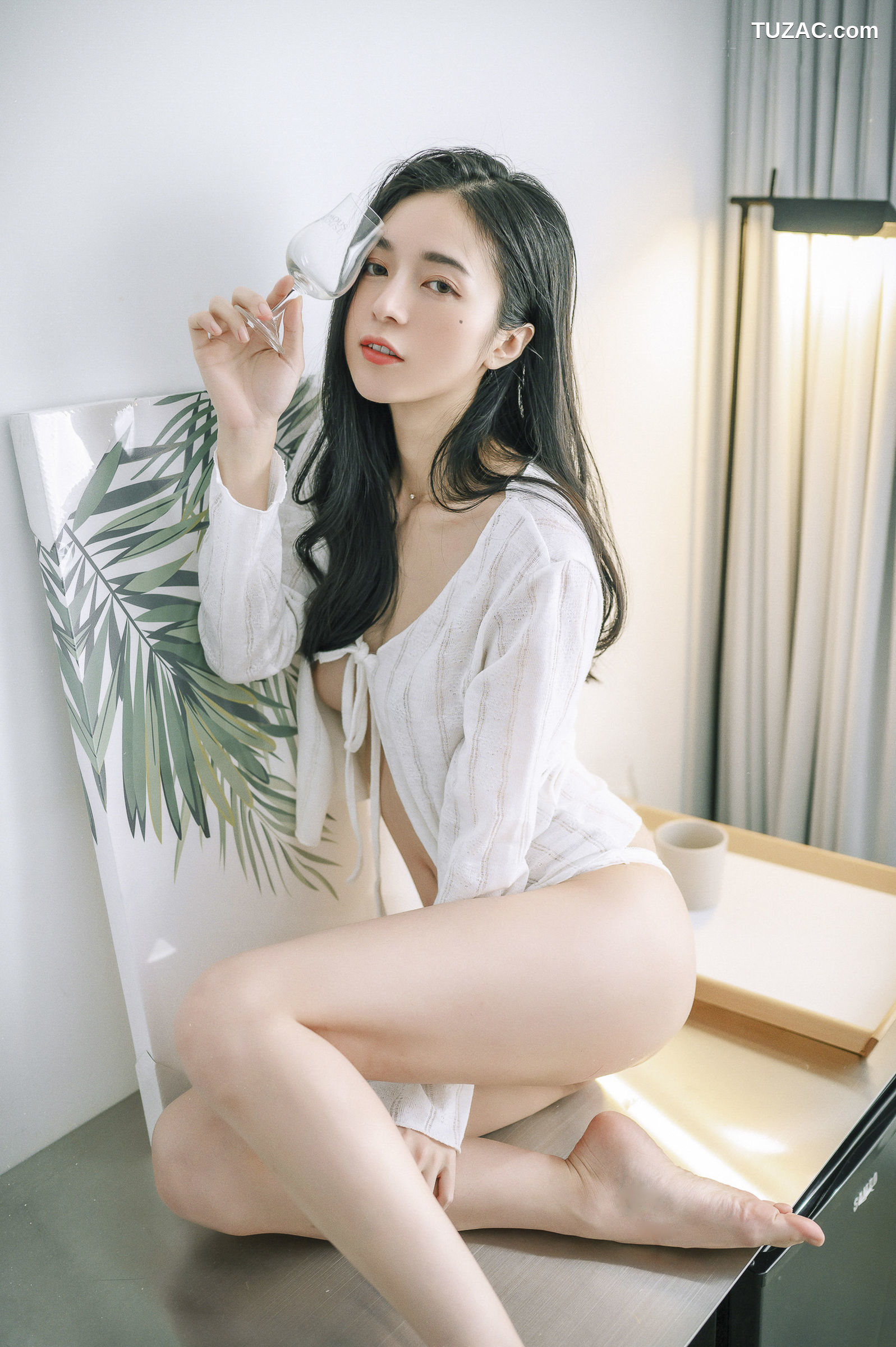 JVID-辰辰-仙女下凡玩游戏输了成为任你使唤让你舒服的一日女友-2022.01.06