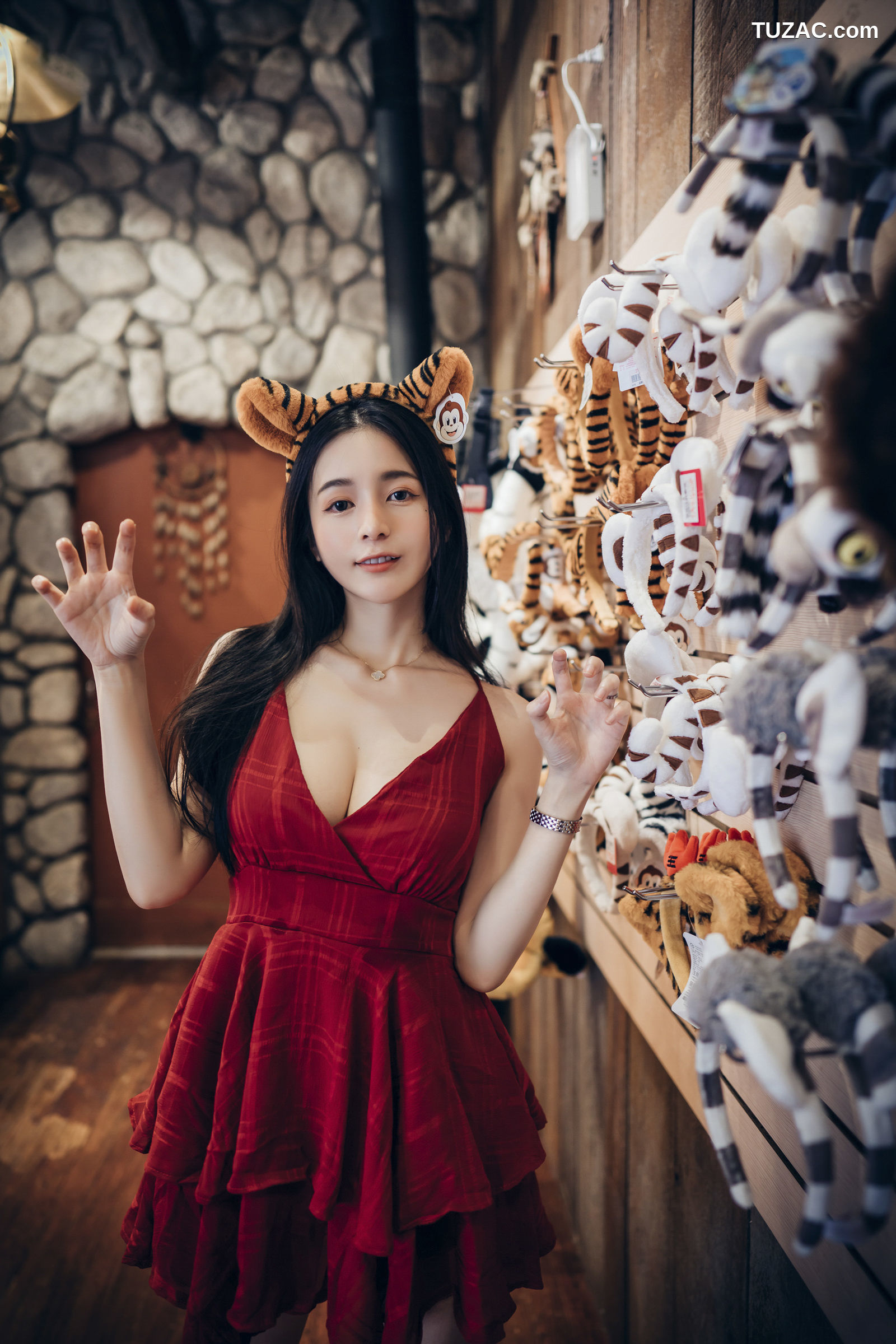 JVID-辰辰-最大限定尺度实体写真电子版-2022.09.25