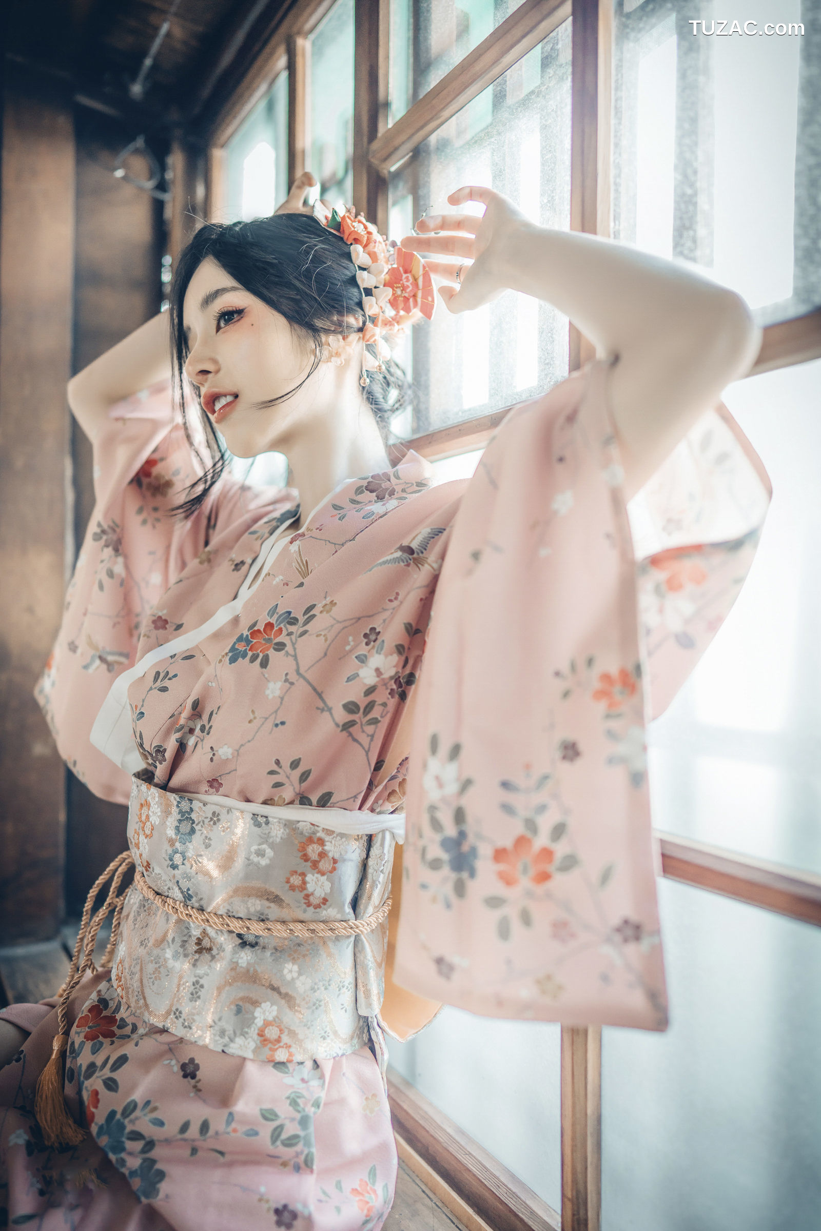 JVID-辰辰-最大限定尺度实体写真电子版-2022.09.25