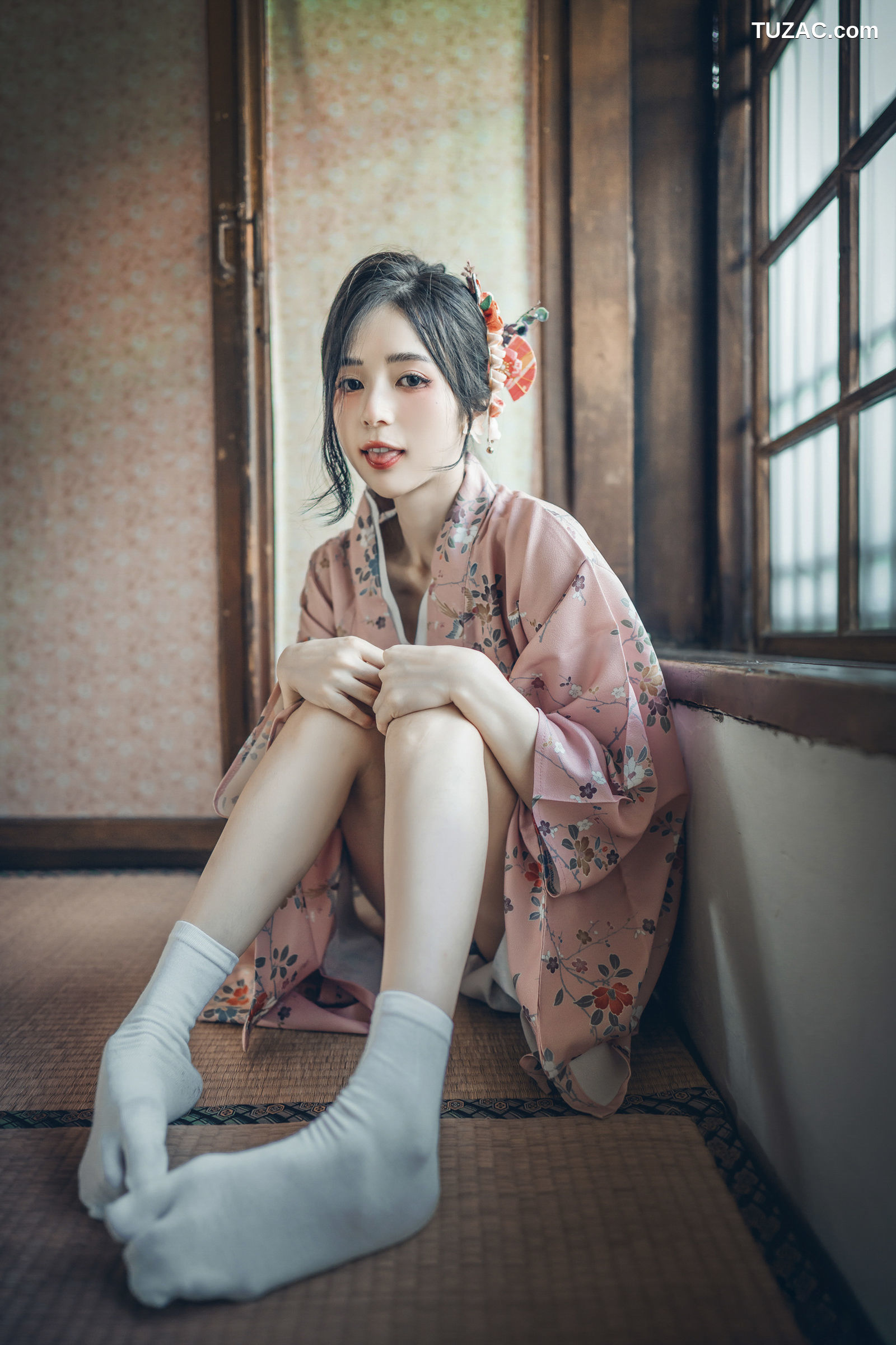 JVID-辰辰-最大限定尺度实体写真电子版-2022.09.25