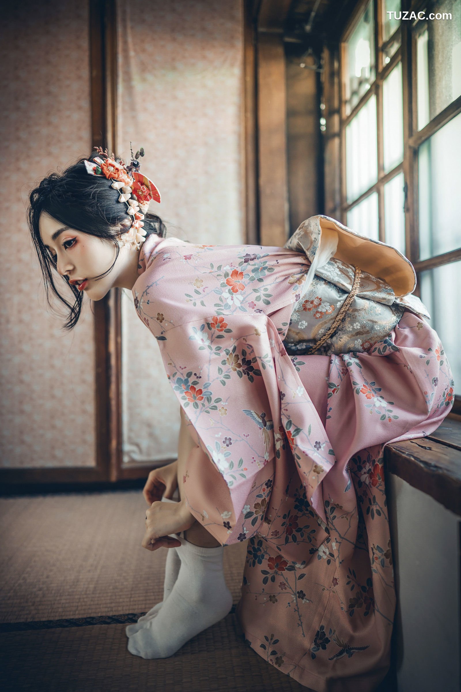 JVID-辰辰-最大限定尺度实体写真电子版-2022.09.25