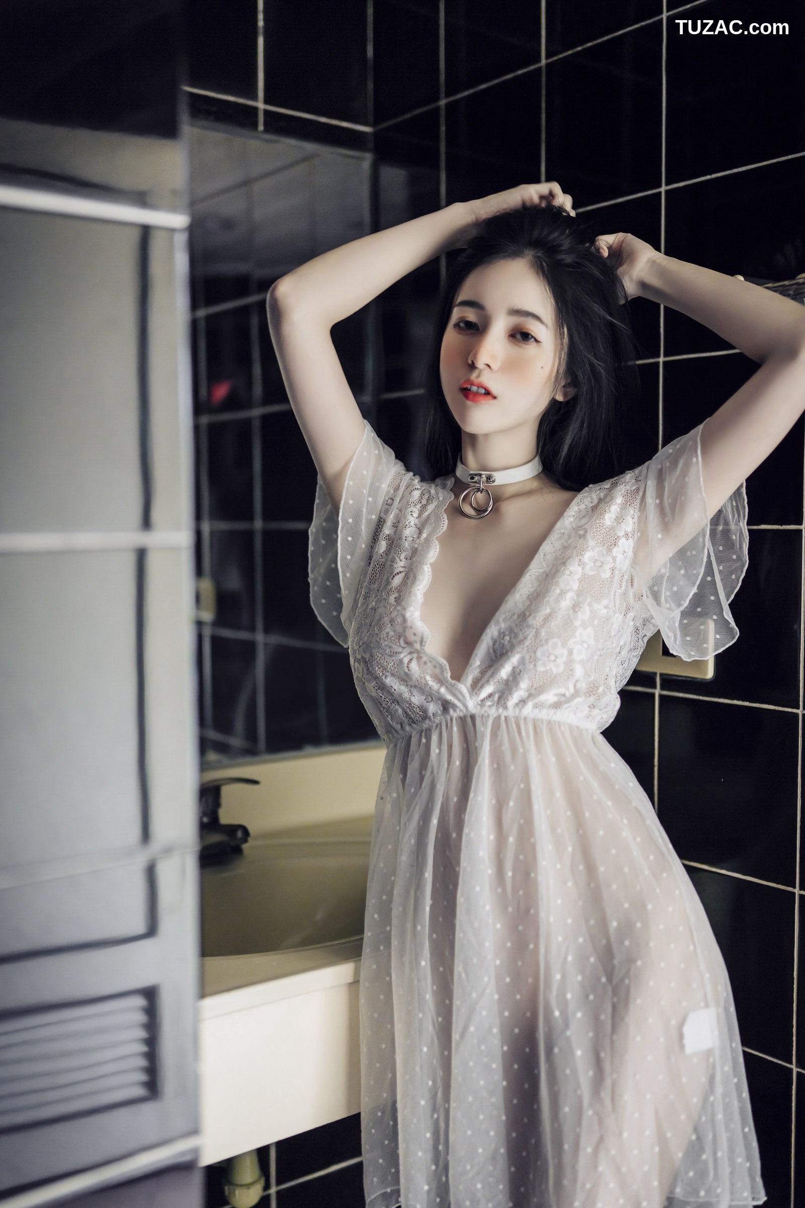 JVID-辰辰-爆炸性感女友系-久違單人寫真-全裸拍攝加六套服裝-2022.06.22