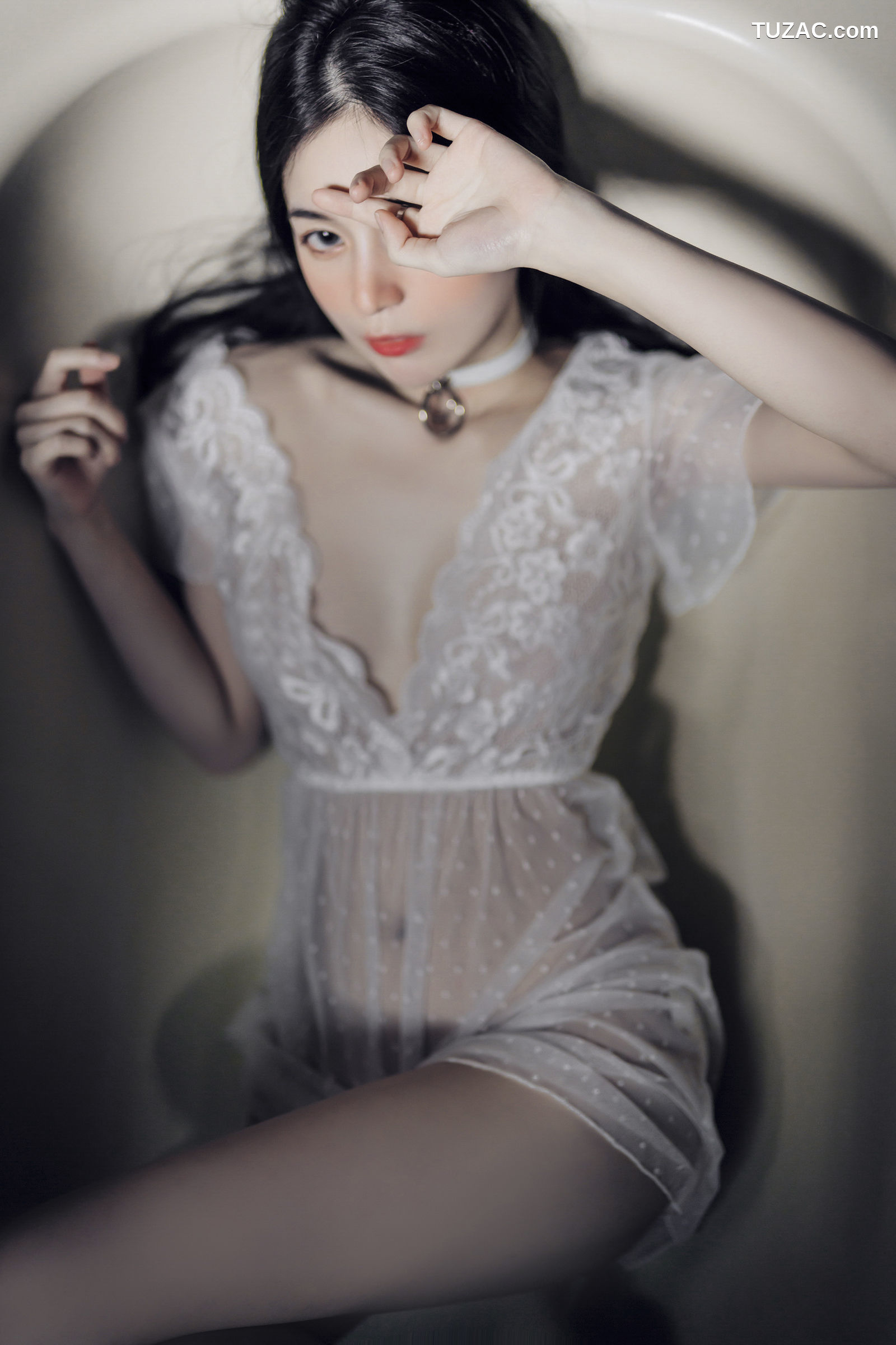 JVID-辰辰-爆炸性感女友系-久違單人寫真-全裸拍攝加六套服裝-2022.06.22