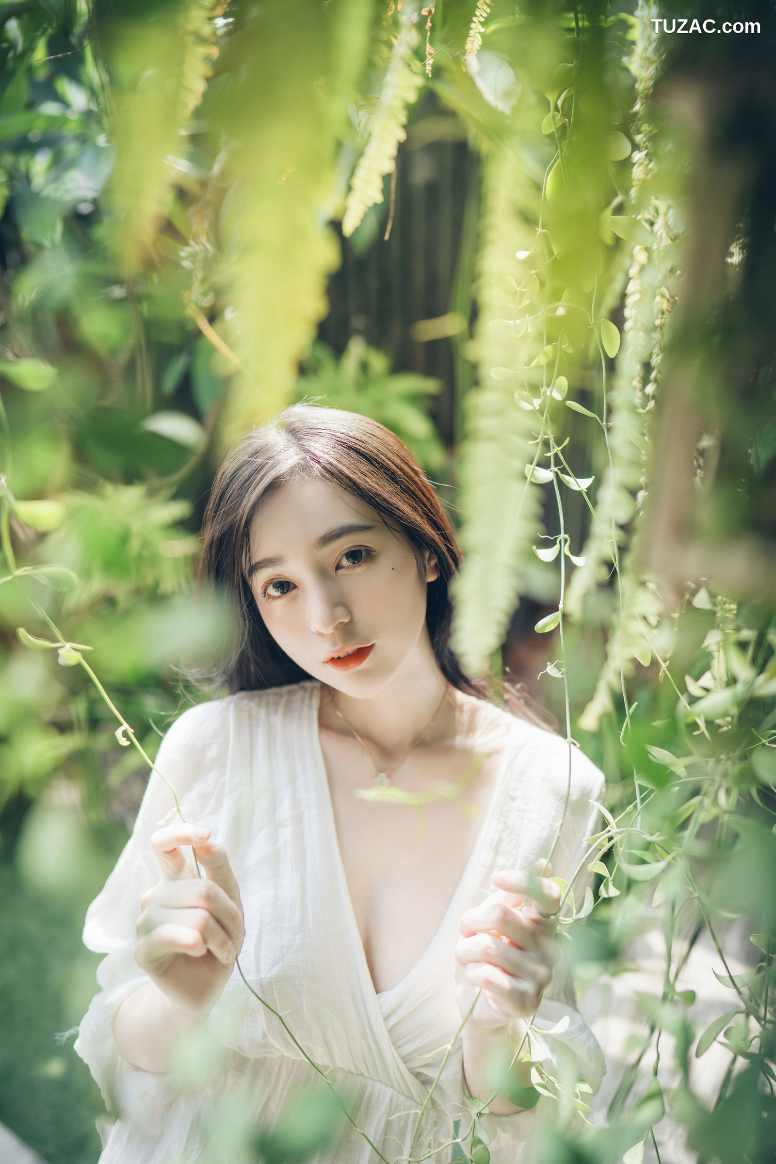 JVID-辰辰-生日最大尺度呈现-实体写真电子版-2022.08.16