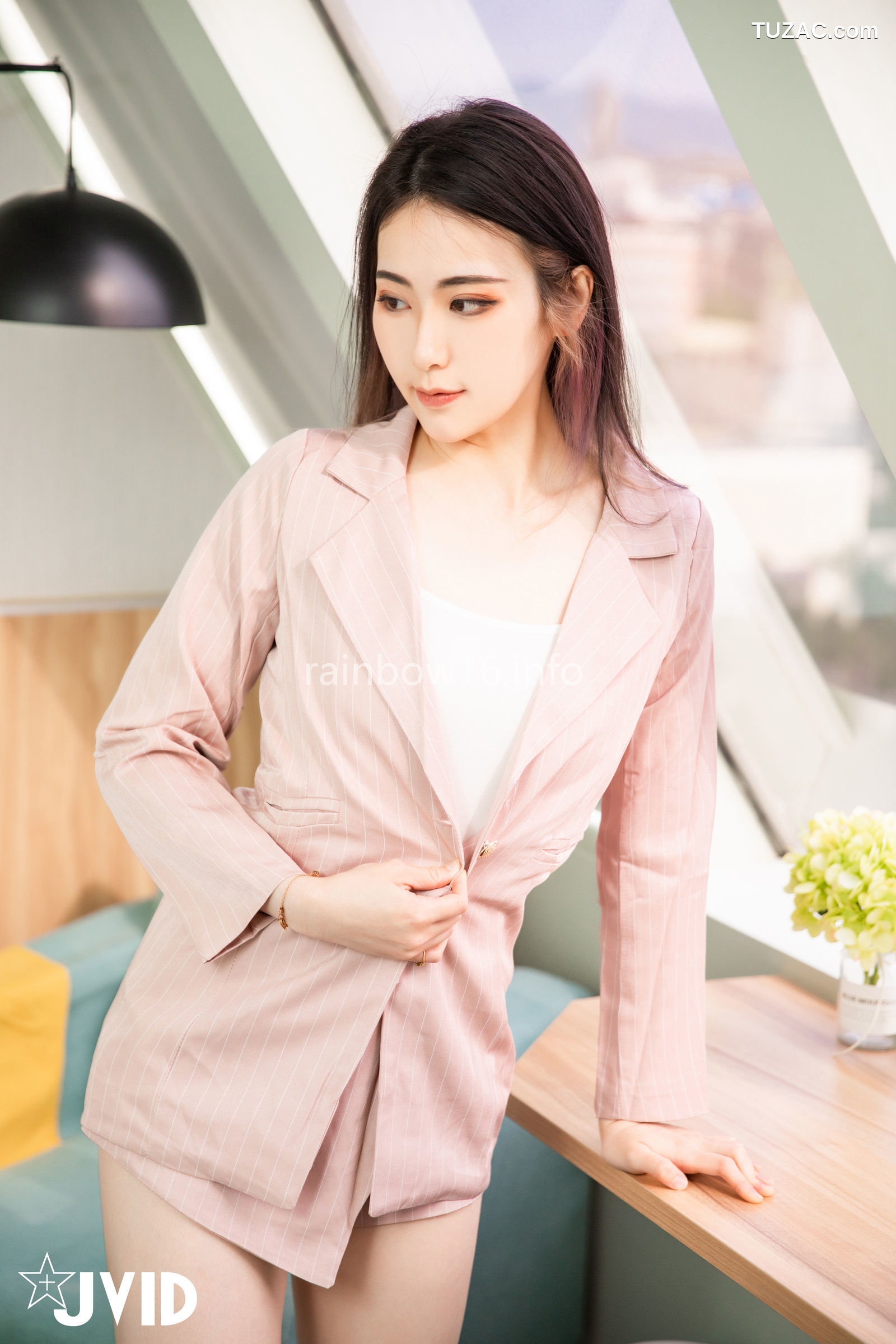 JVID-阿黎-公司新來的霸气女业务-watermark