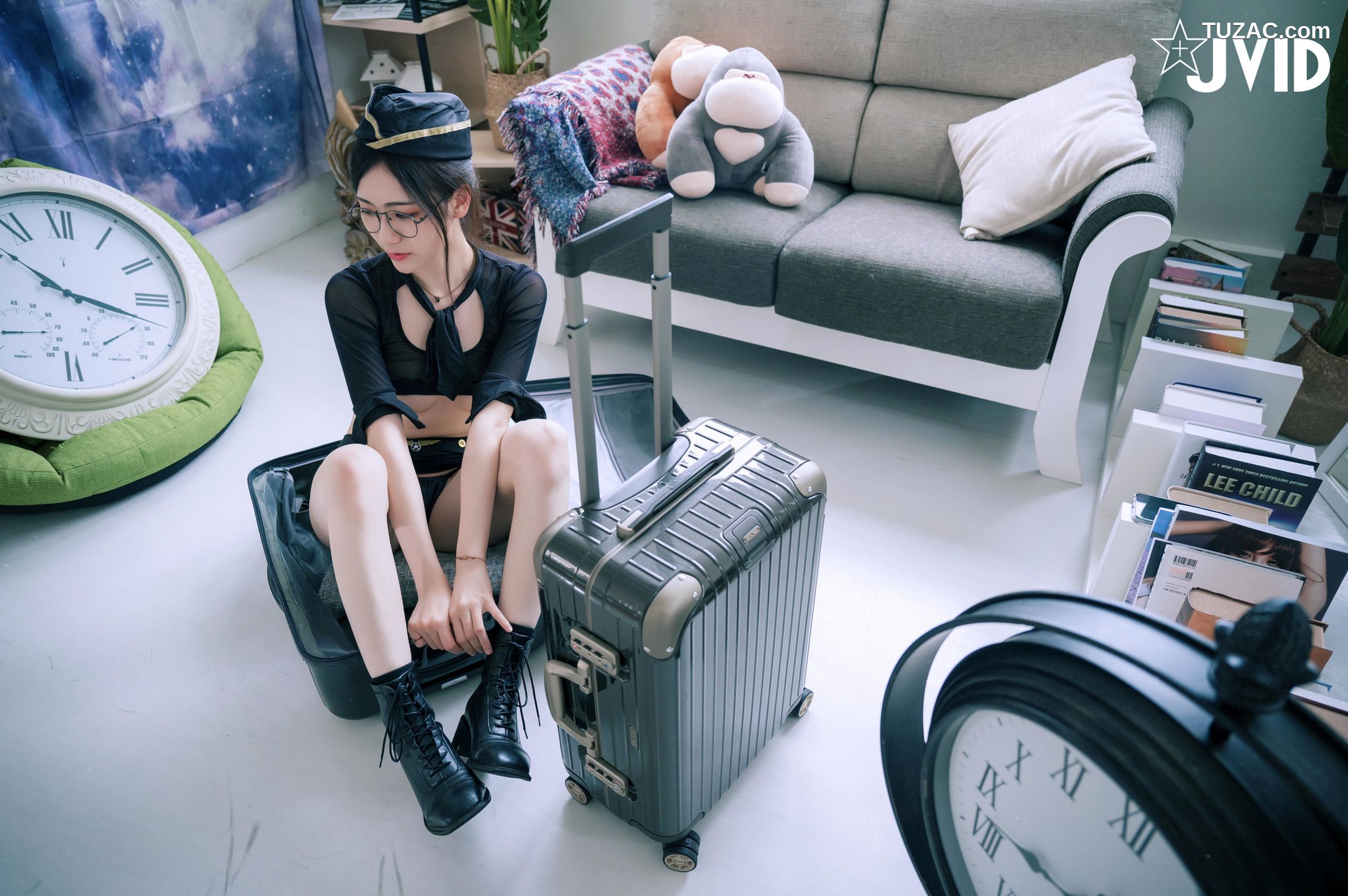 JVID-阿黎-性感暗黑空姐