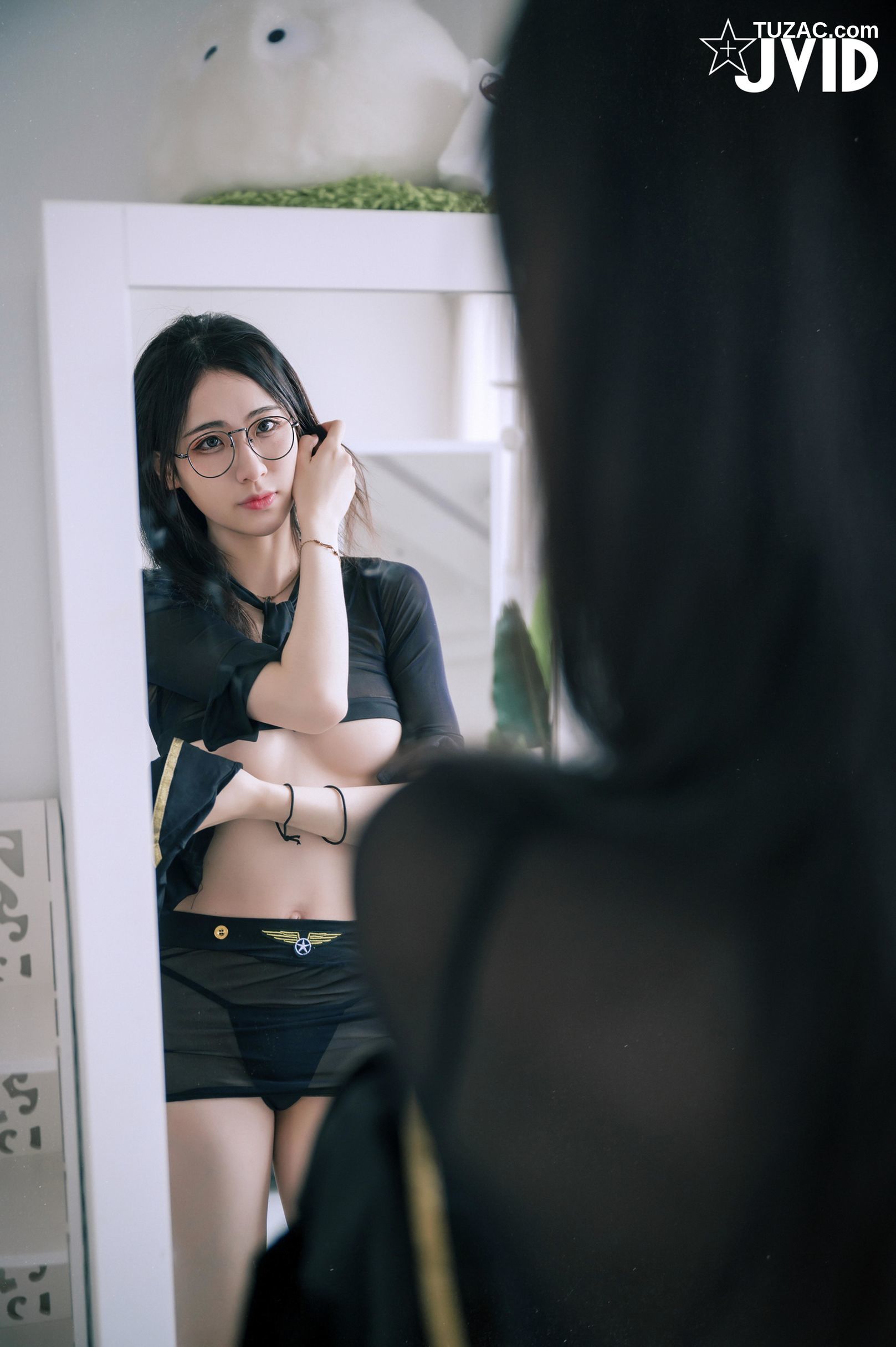 JVID-阿黎-性感暗黑空姐