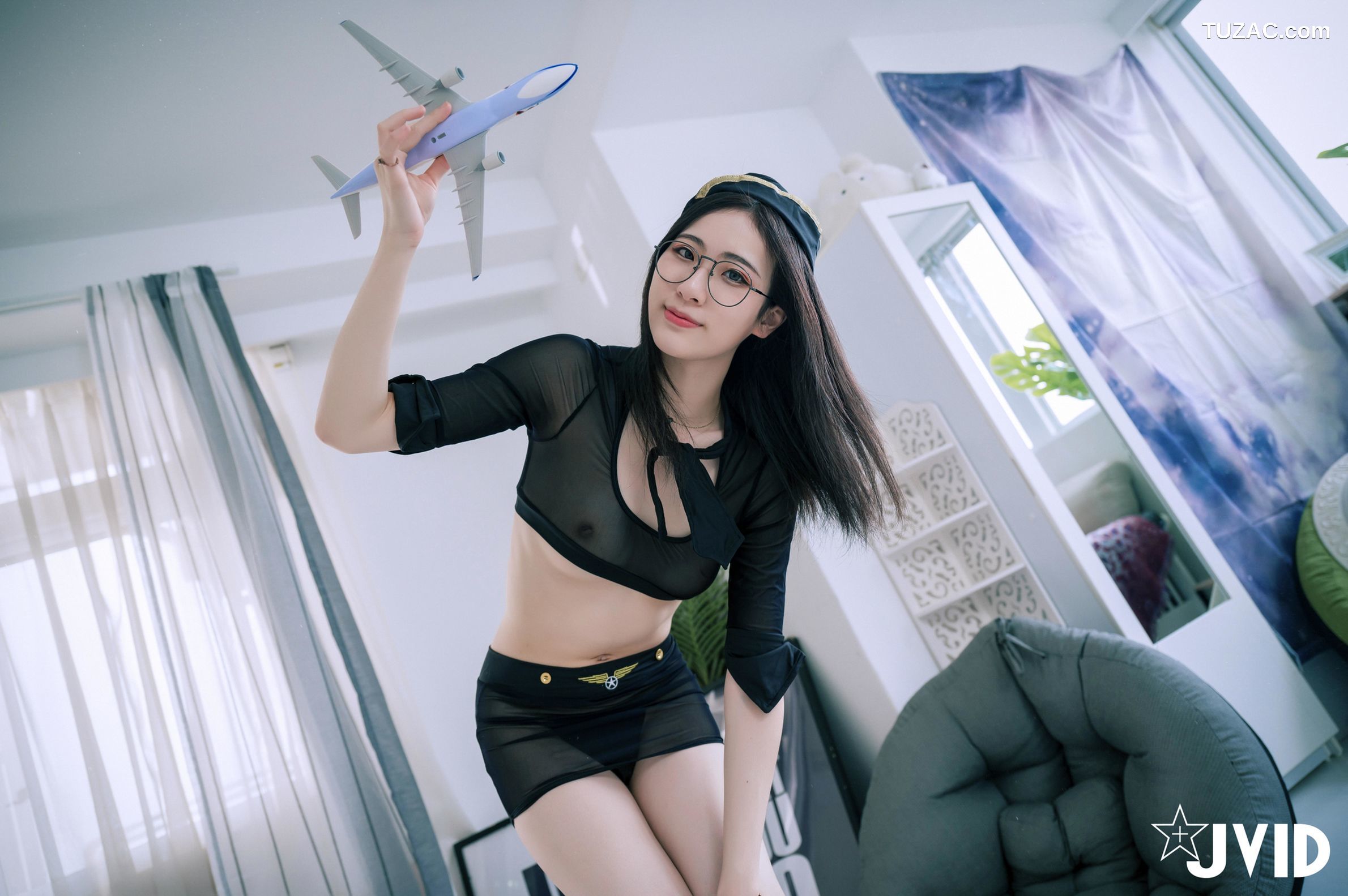 JVID-阿黎-性感暗黑空姐