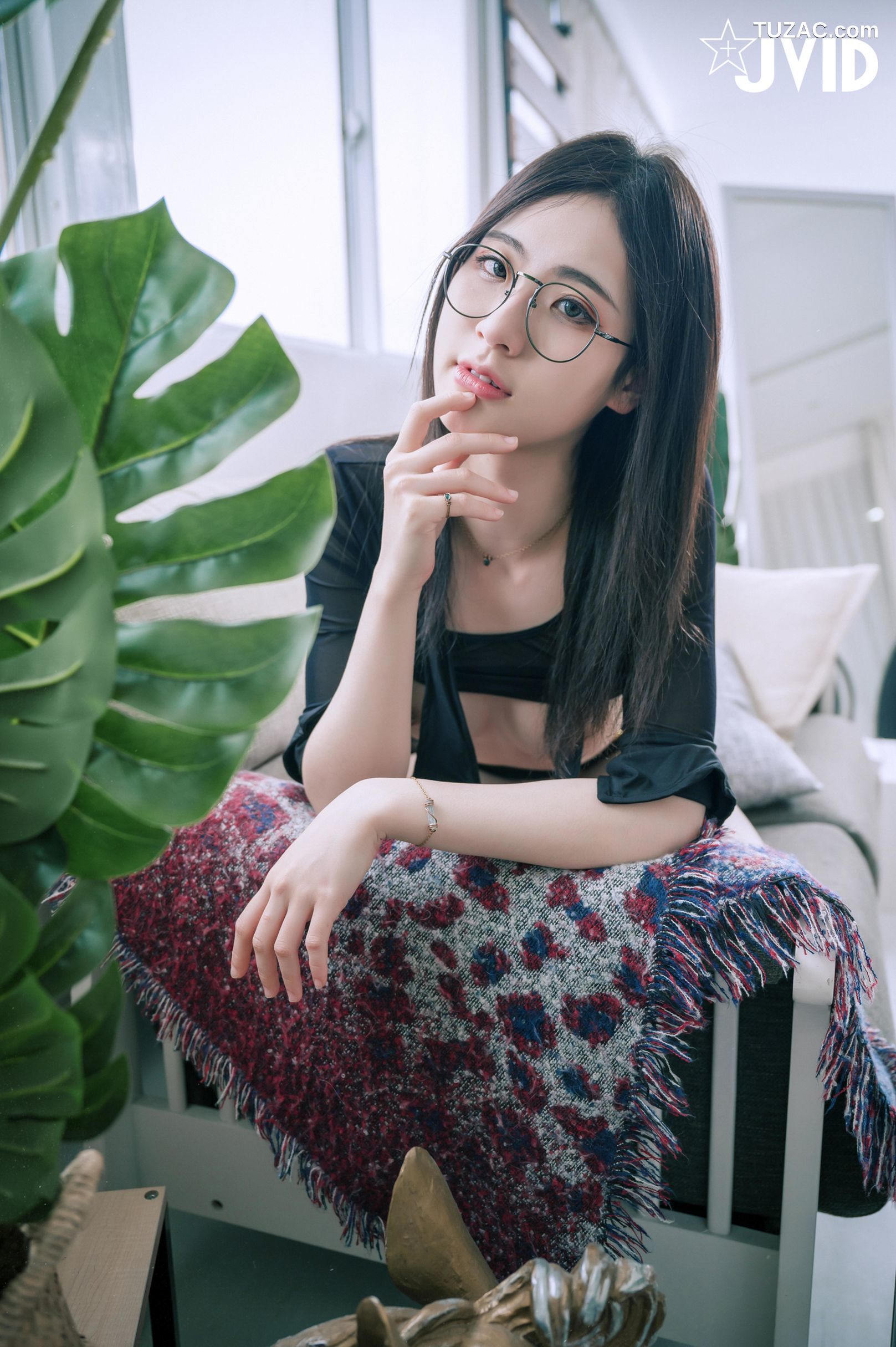 JVID-阿黎-性感暗黑空姐