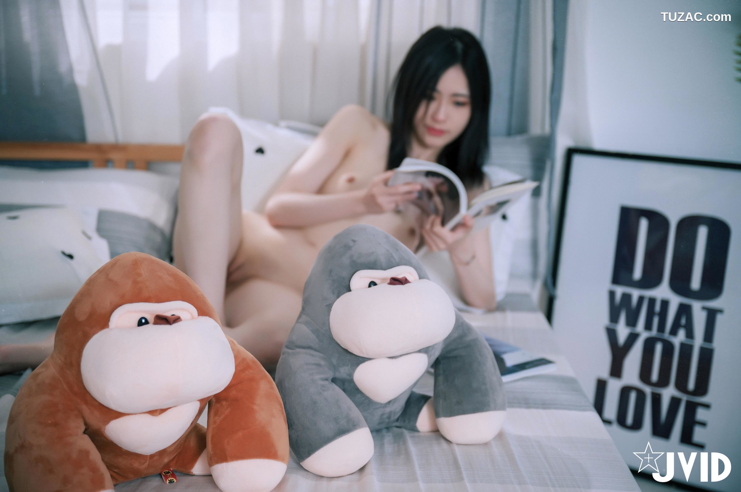JVID-阿黎-性感暗黑空姐
