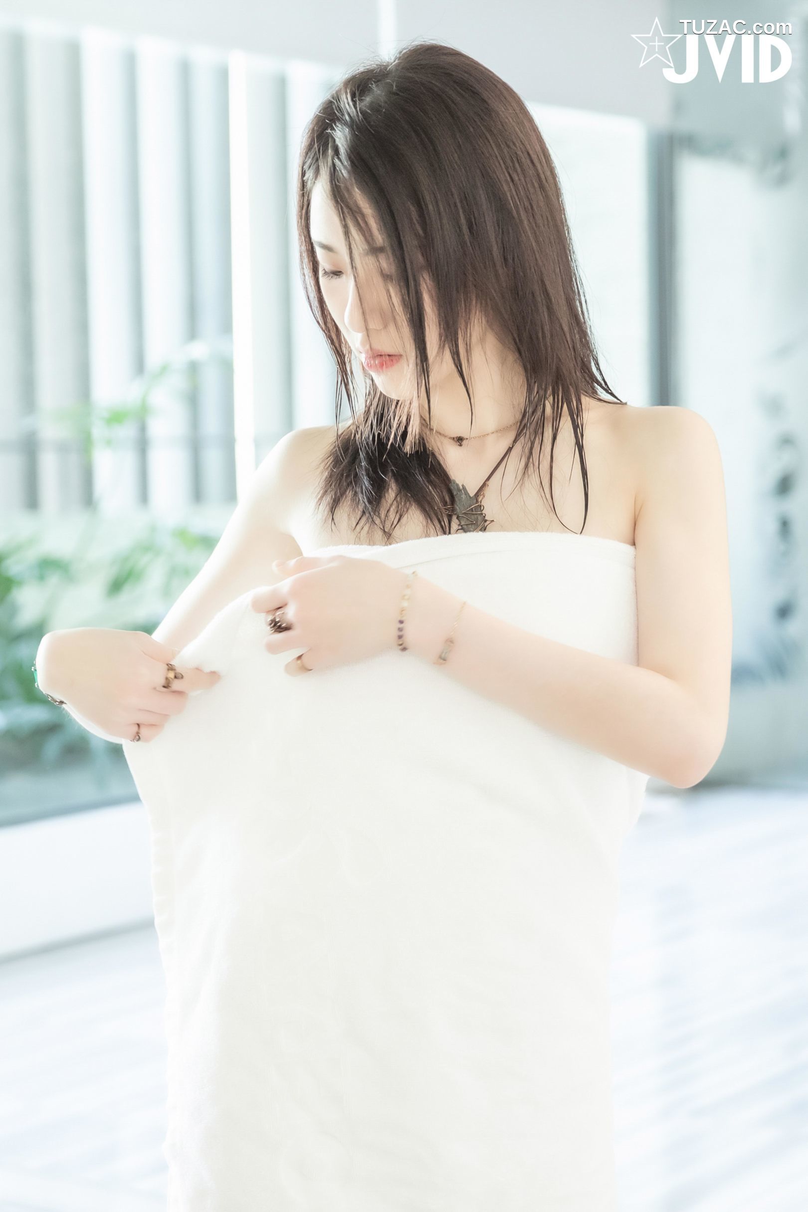 JVID-阿黎-湿身淋浴