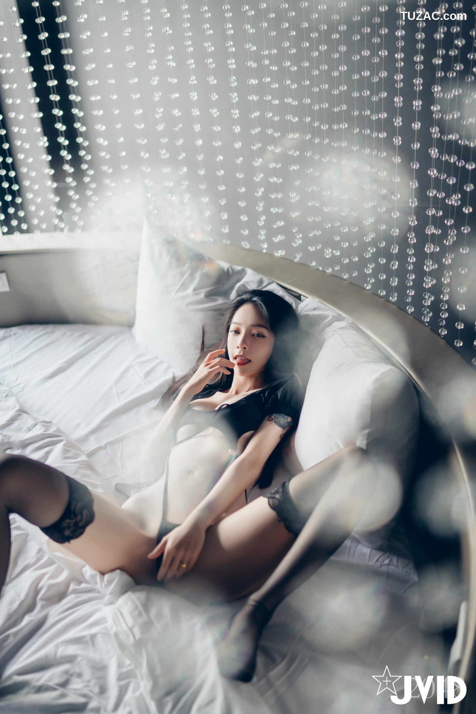 JVID-飄飄-最高の女神-黑超猛激白透睡衣-No.542