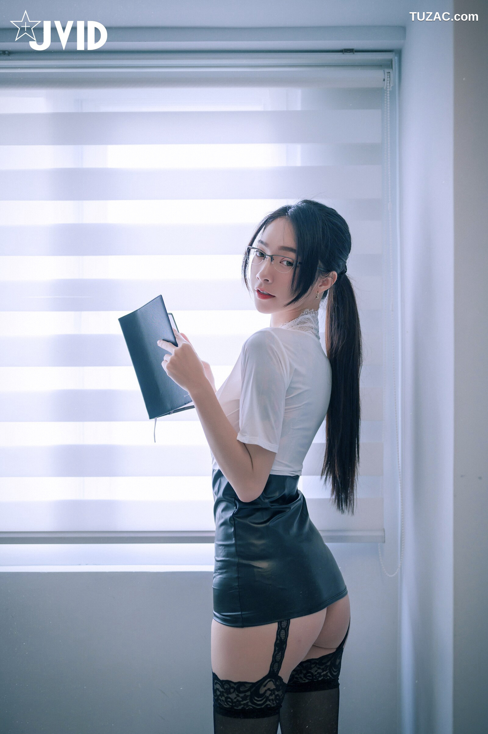 JVID-飄飄-綁架性感保險業務員