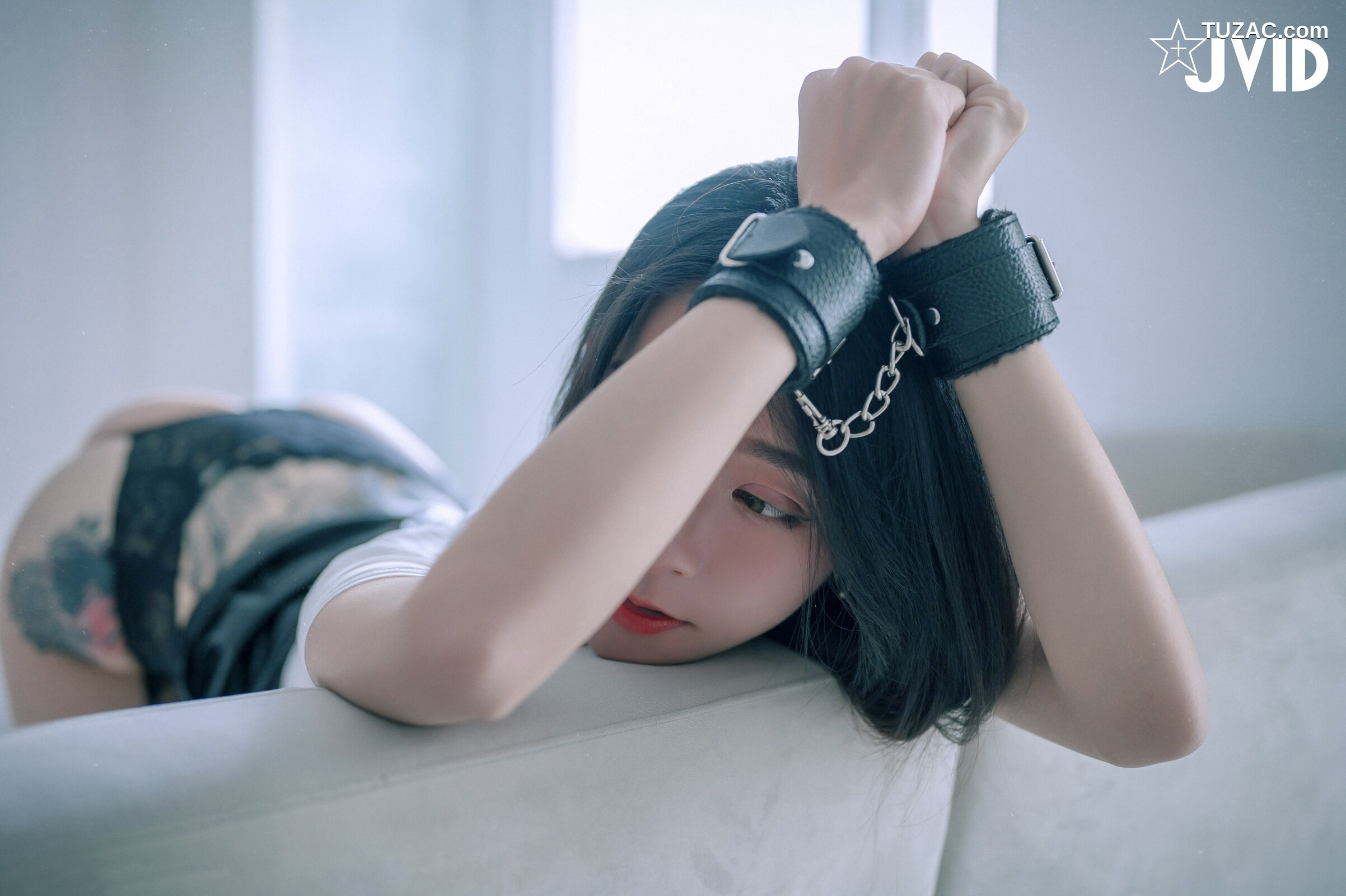 JVID-飄飄-綁架性感保險業務員